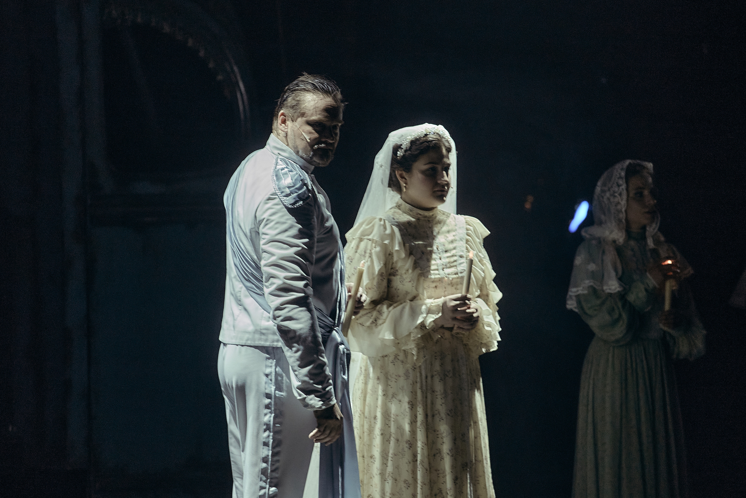 Онегин. Театр на Таганке. Фотограф Нина Антонова