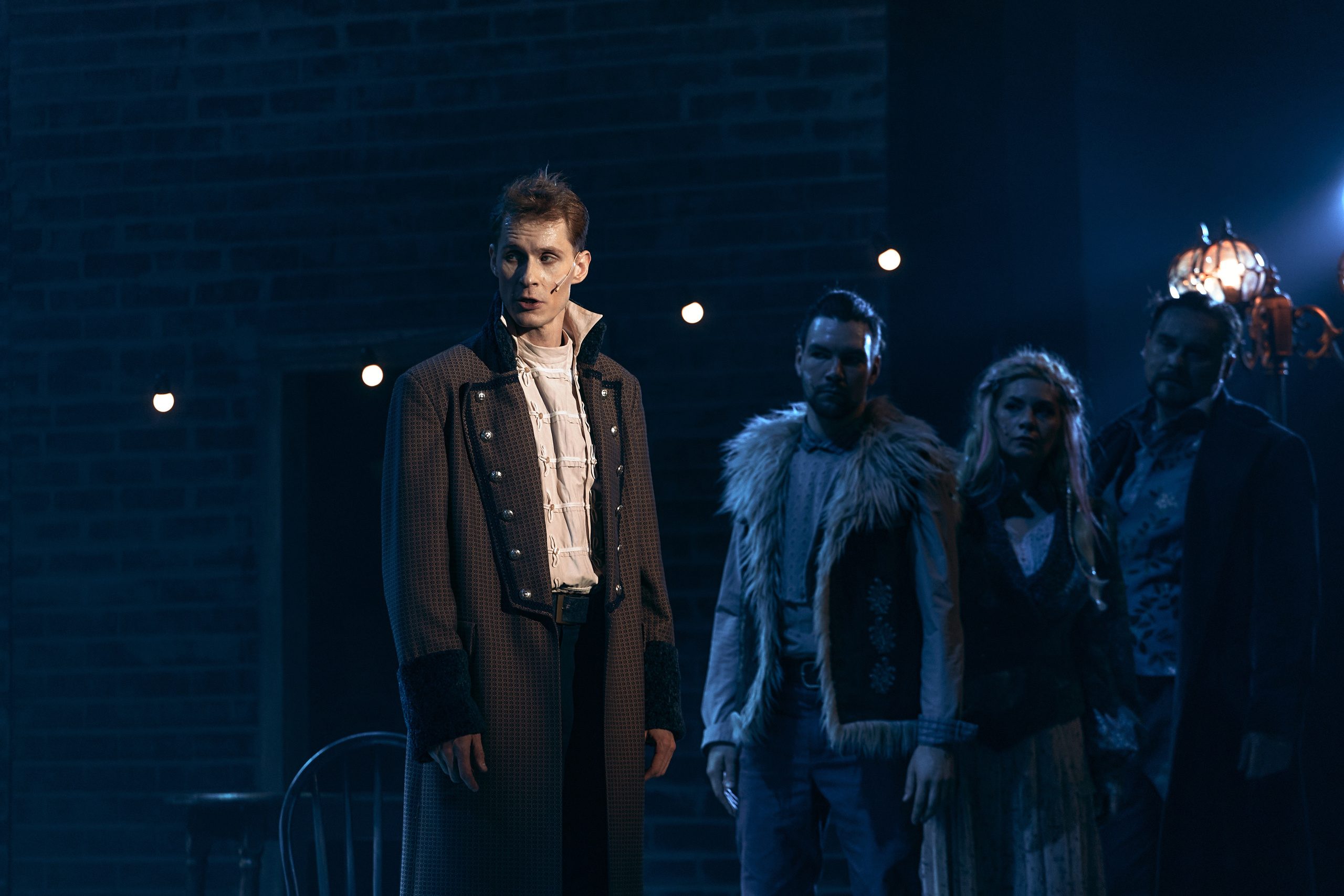 Онегин. Театр на Таганке. Фотограф Нина Антонова