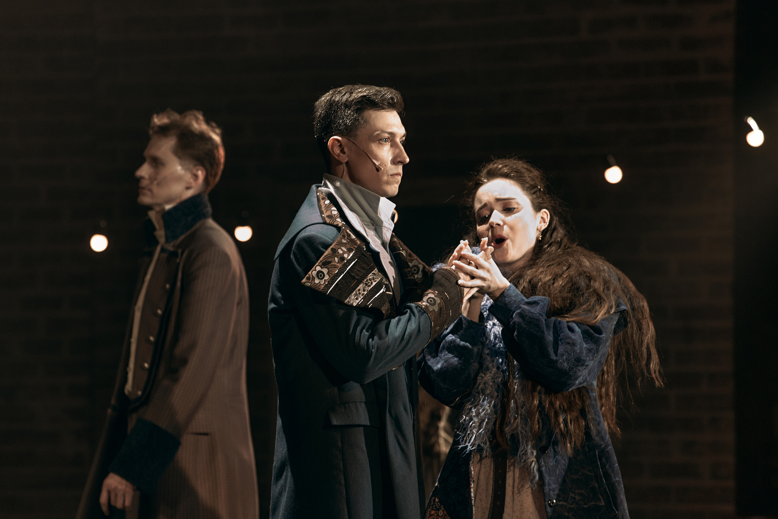 Онегин. Театр на Таганке. Фотограф Нина Антонова