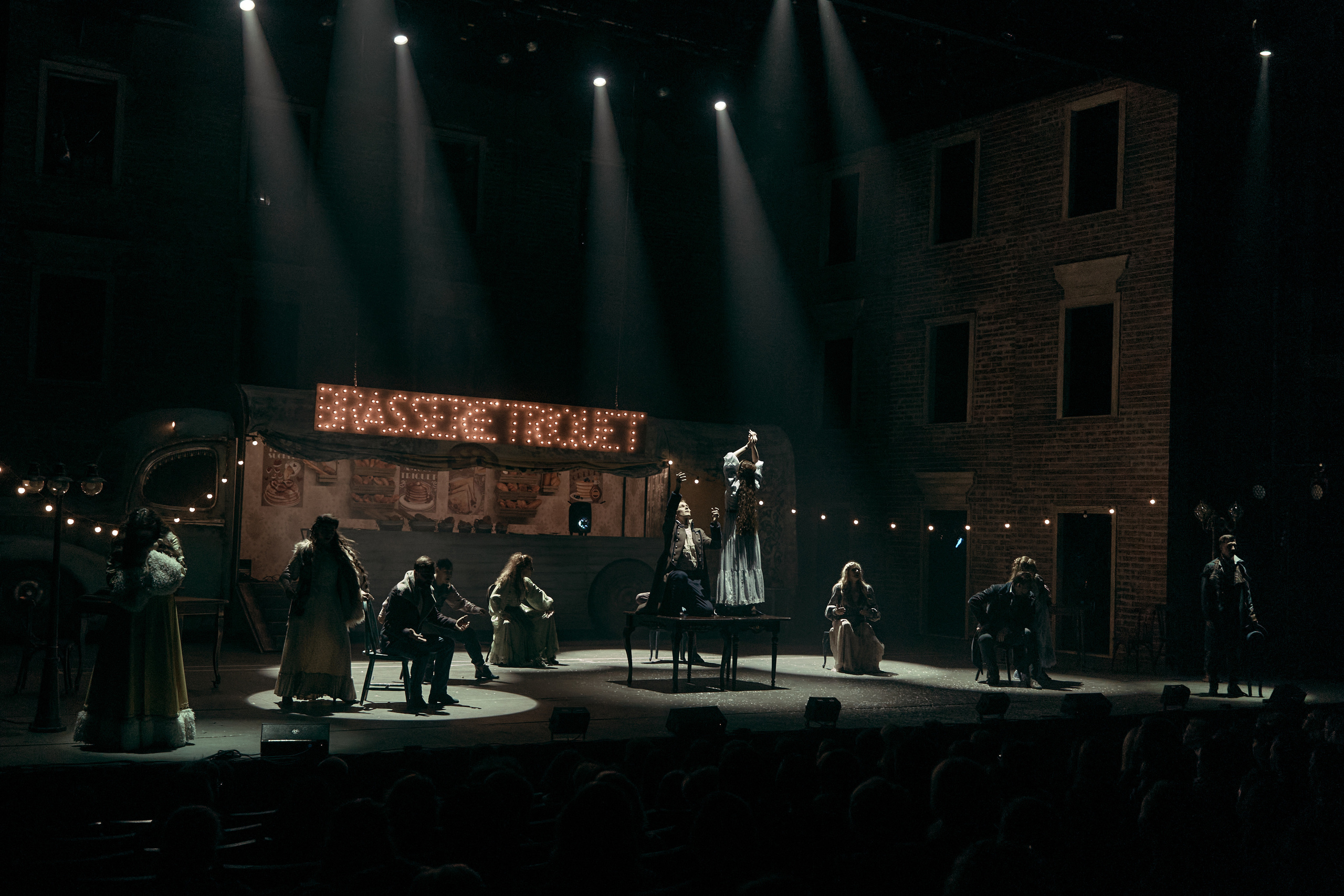 Онегин. Театр на Таганке. Фотограф Нина Антонова