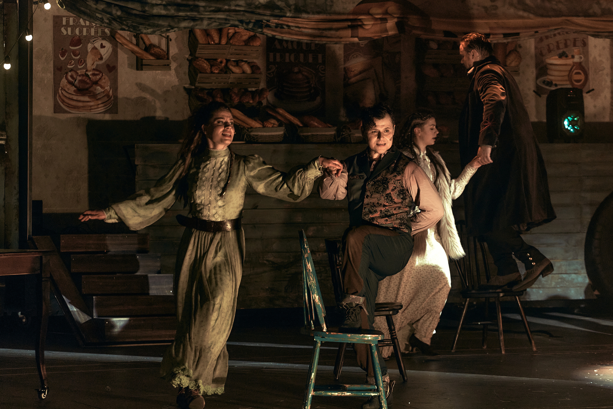 Онегин. Театр на Таганке. Фотограф Нина Антонова