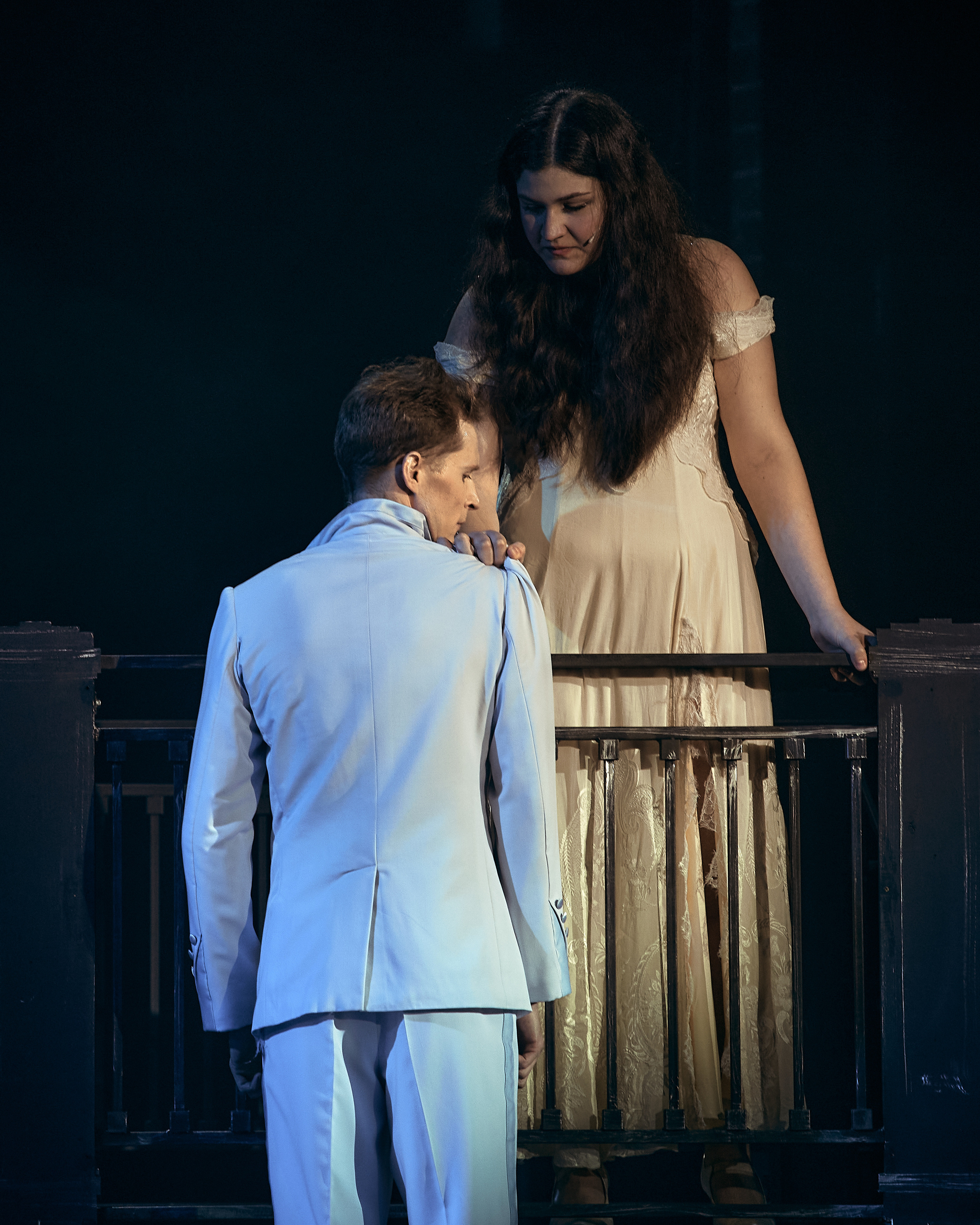 Онегин. Театр на Таганке. Фотограф Нина Антонова