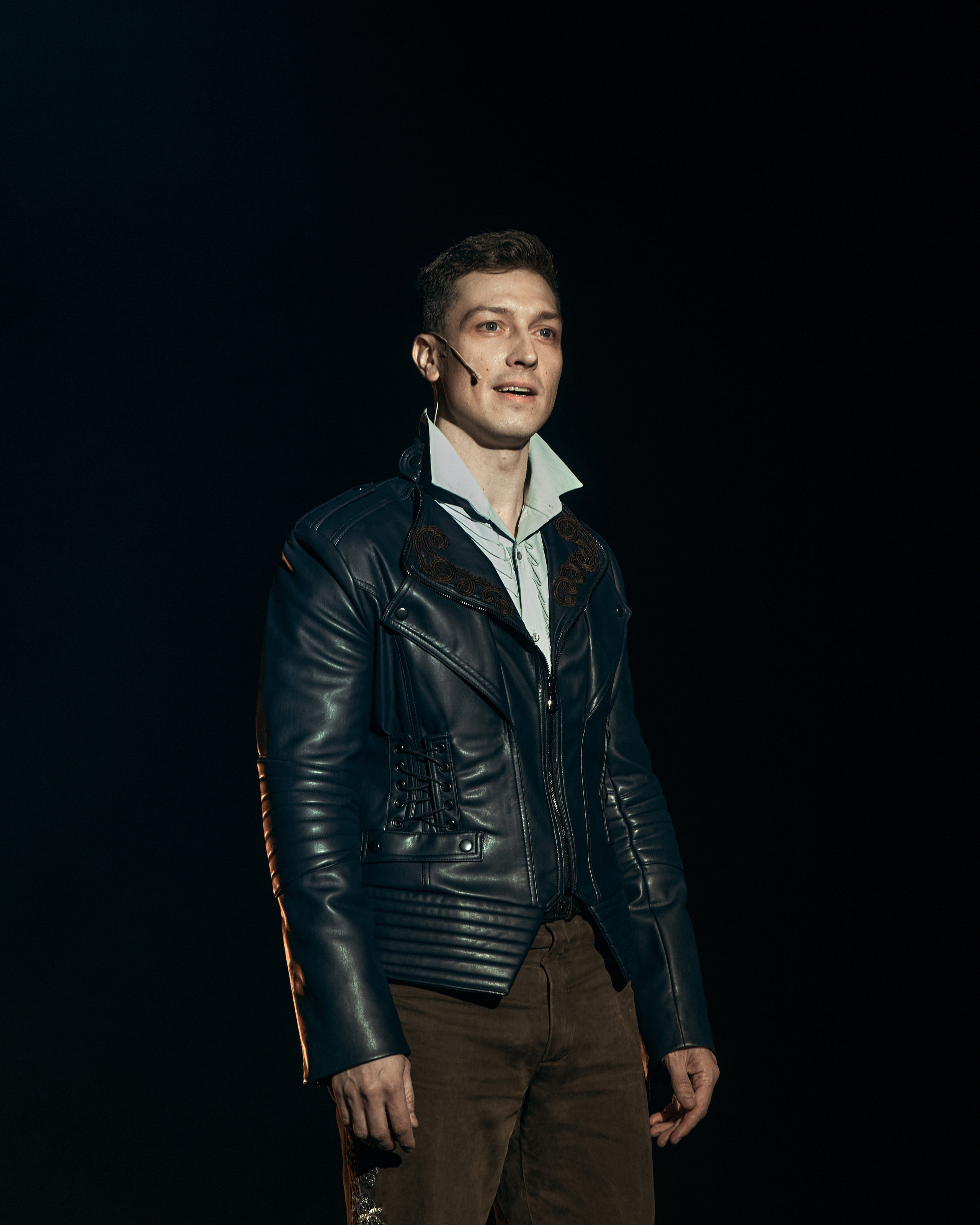 Онегин. Театр на Таганке. Фотограф Нина Антонова