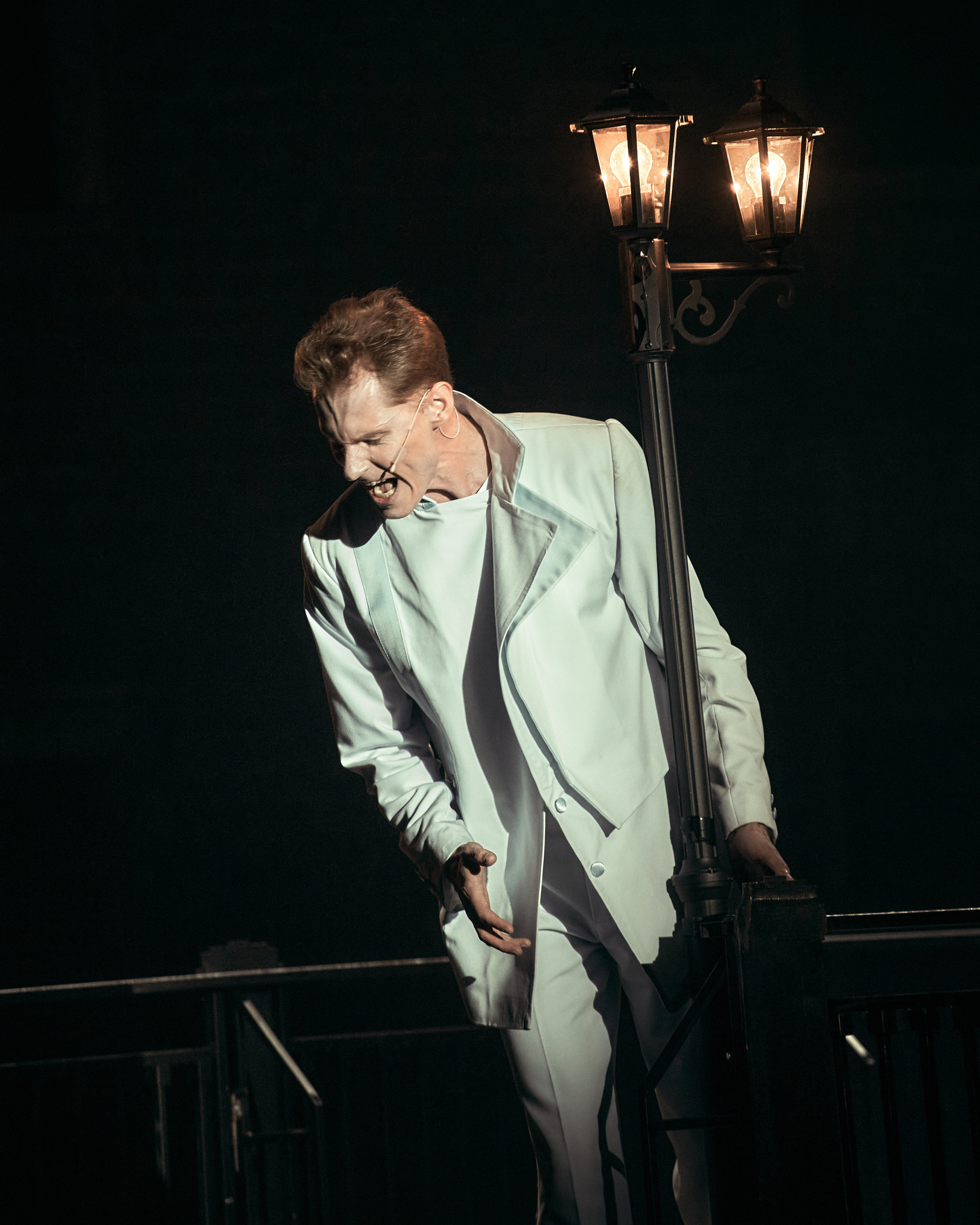 Онегин. Театр на Таганке. Фотограф Нина Антонова