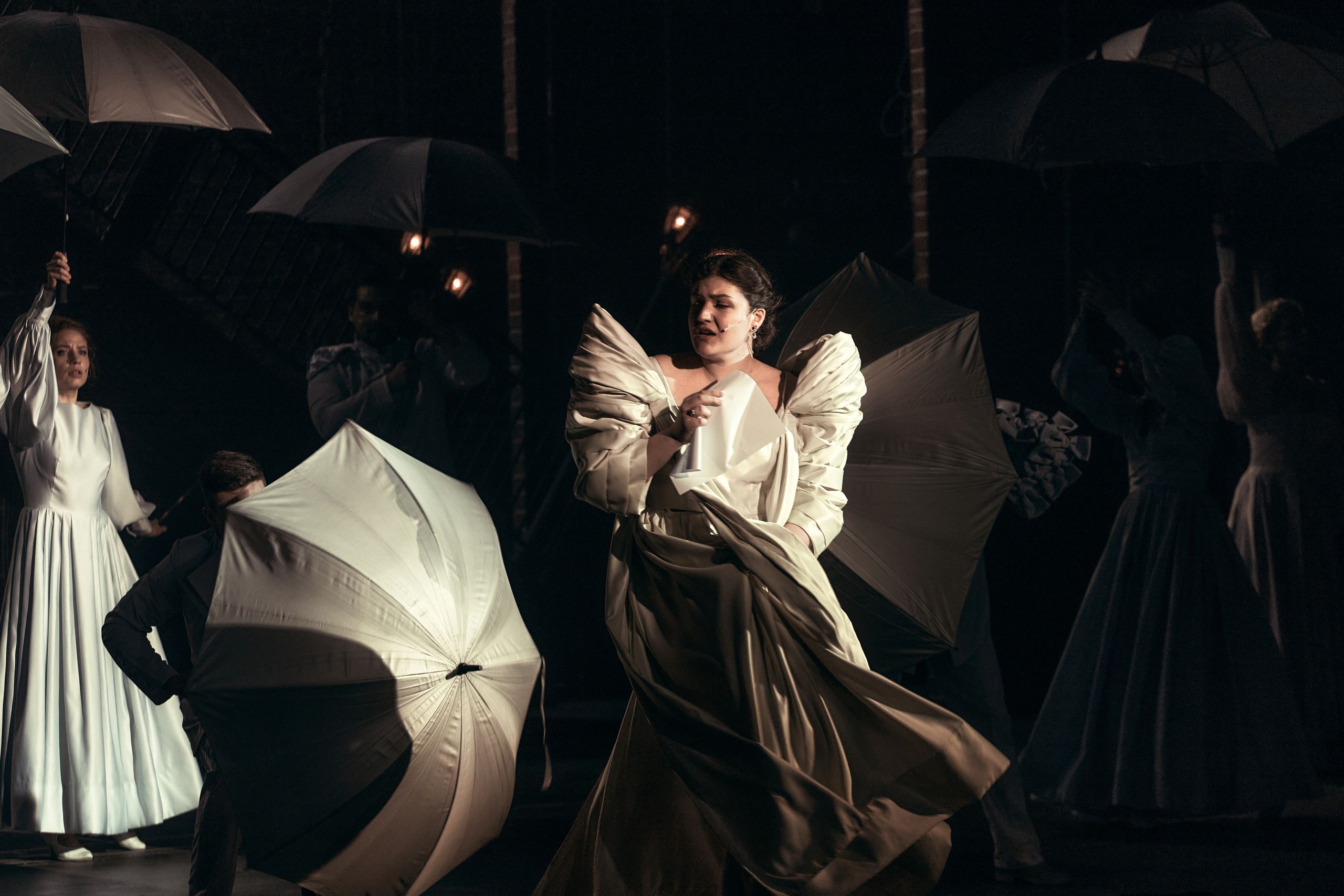 Театр. Фотограф Нина Антонова