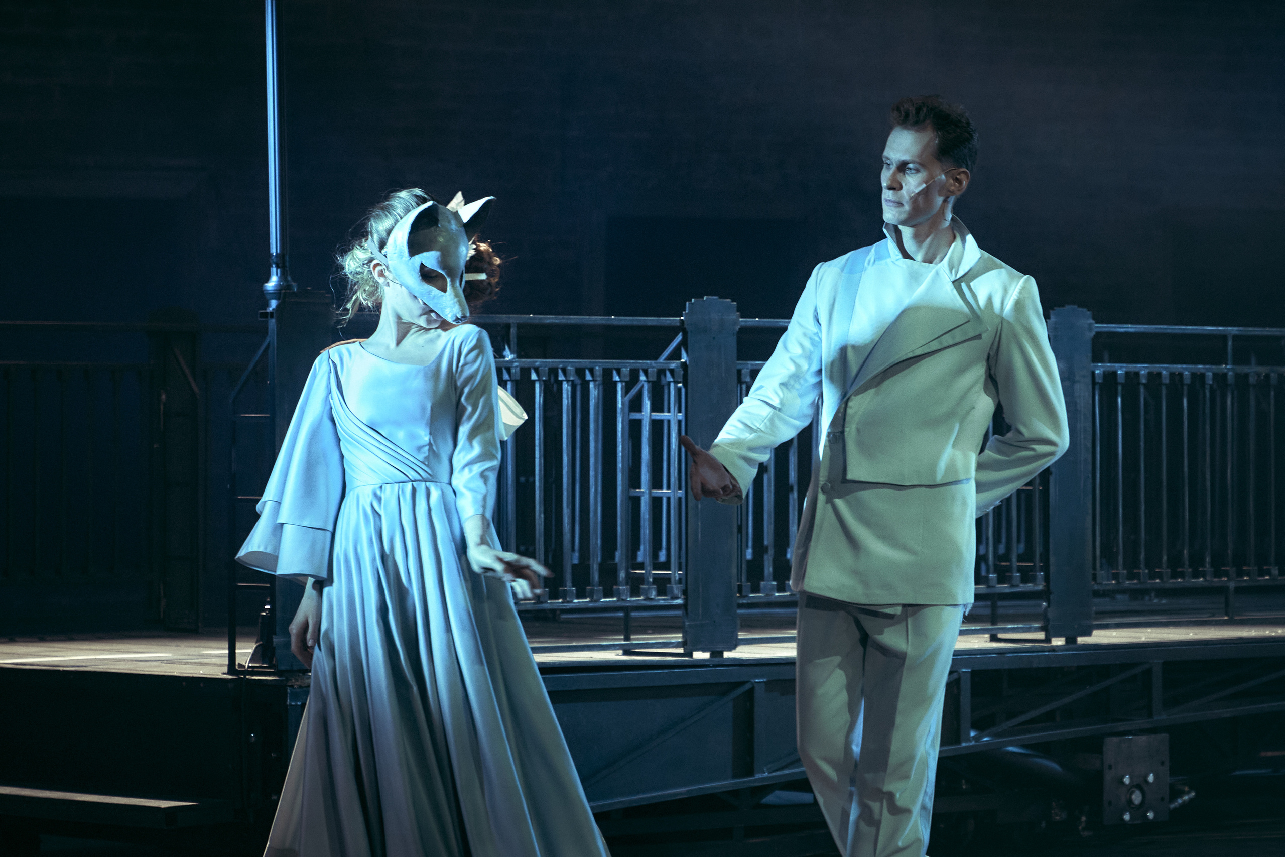 Онегин. Театр на Таганке. Фотограф Нина Антонова