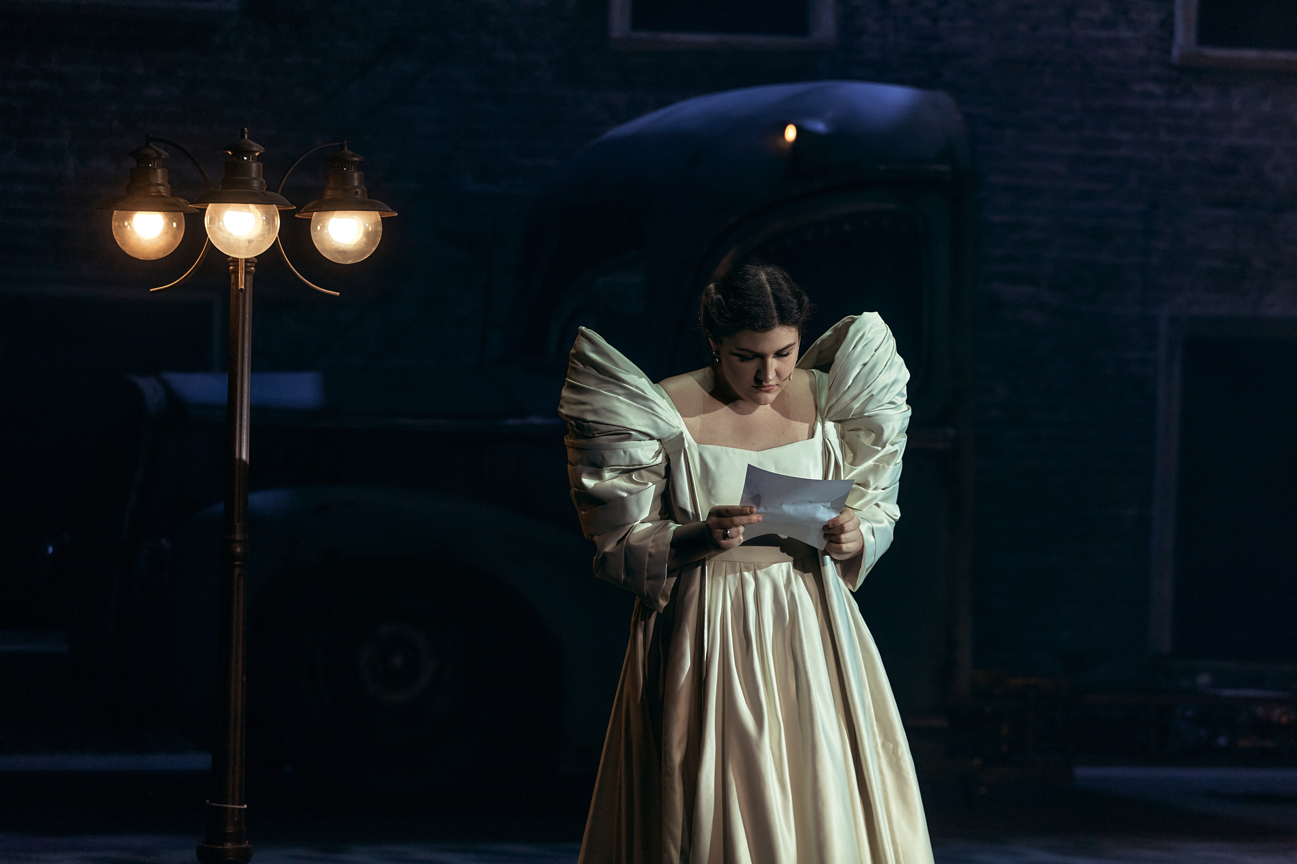 Онегин. Театр на Таганке. Фотограф Нина Антонова