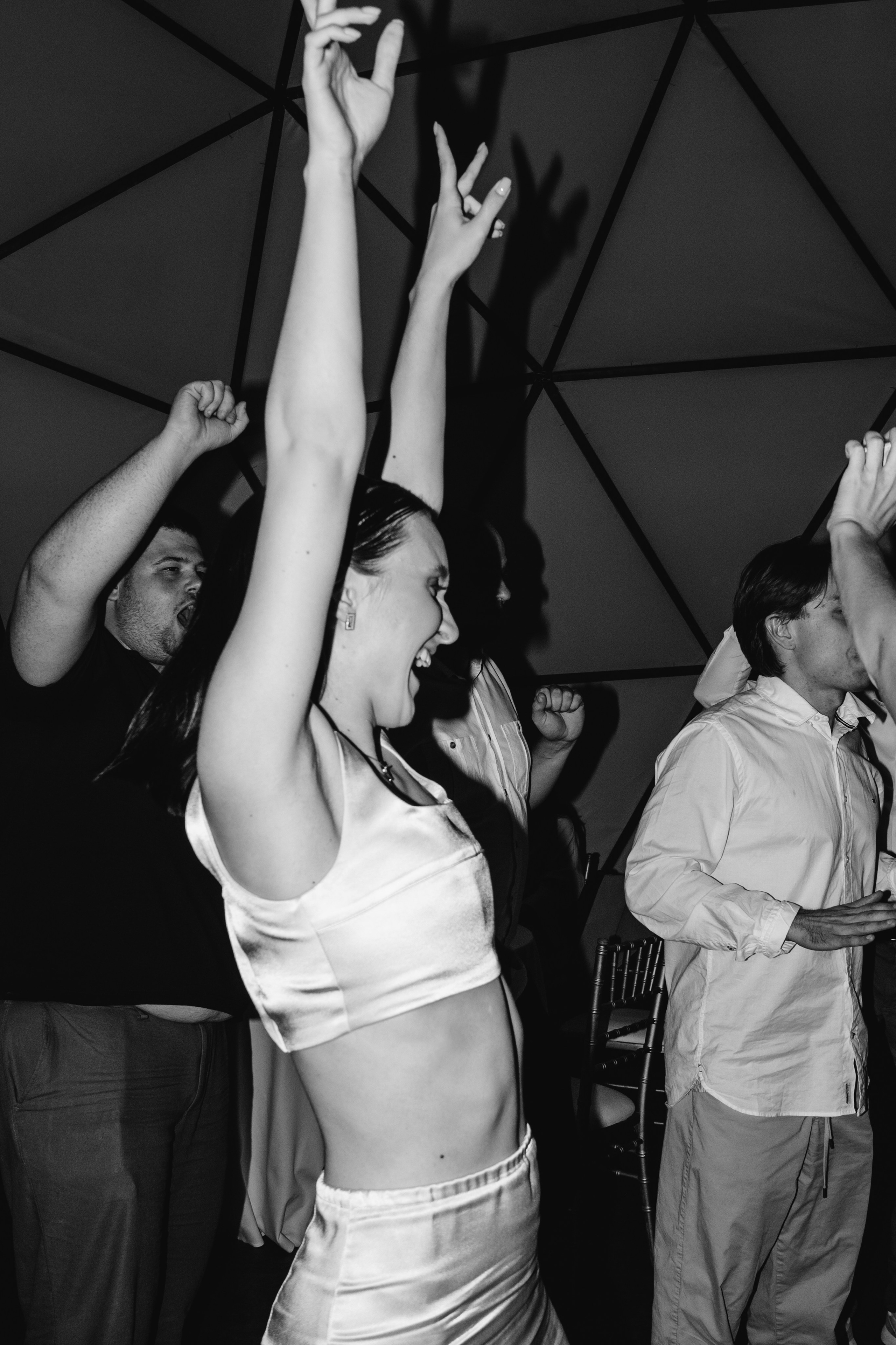 ANONS. Мария — Свадебный фотограф