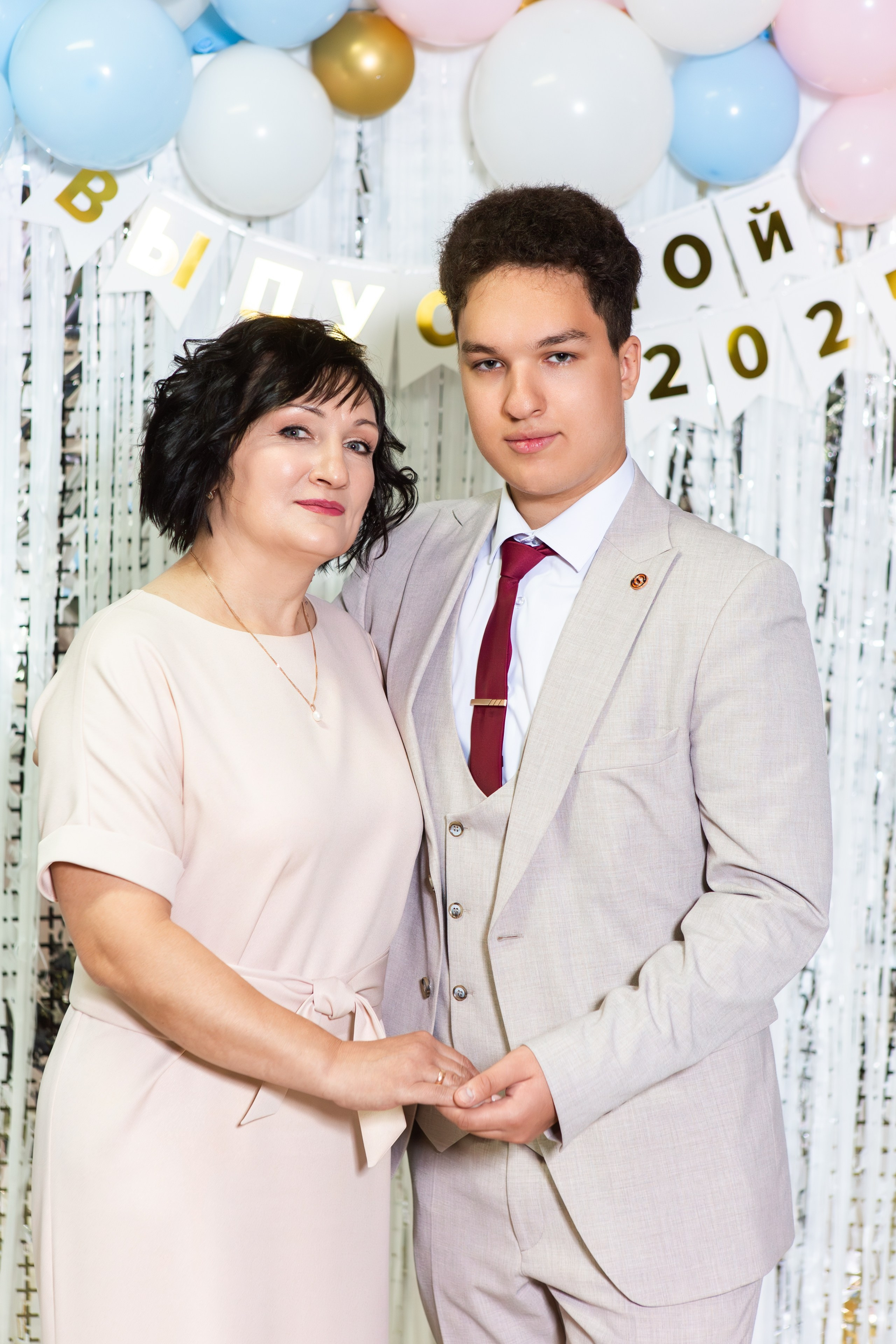 ФОТОСЕССИЯ С РОДИТЕЛЯМИ ВЫПУСКНОЙ 2025 9 ШКОЛА МЦЕНСК. ТВОЙ АЛЬБОМ / ТВОИ ПРАВИЛА