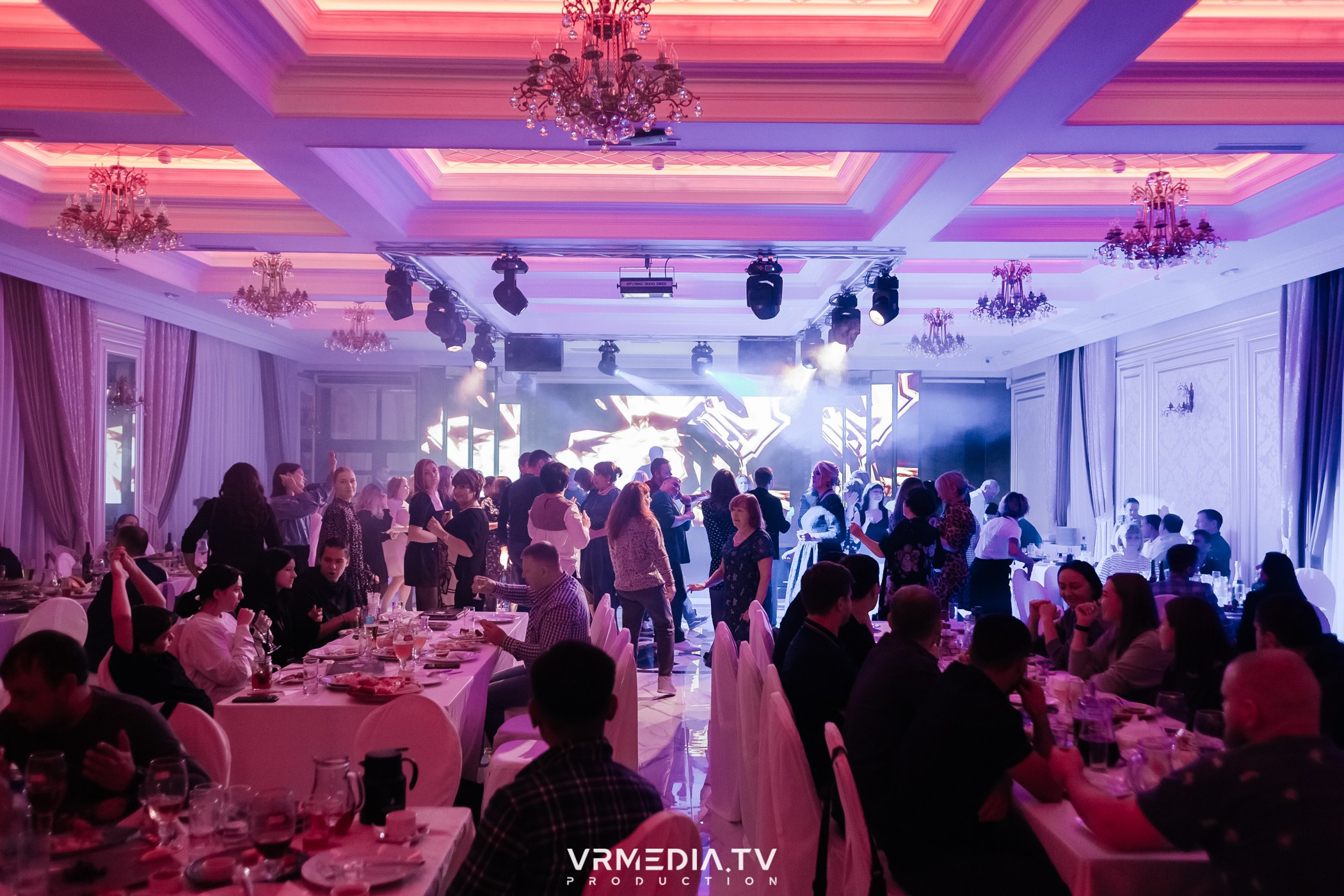 Выходные в ресторане «Лазурный берег»