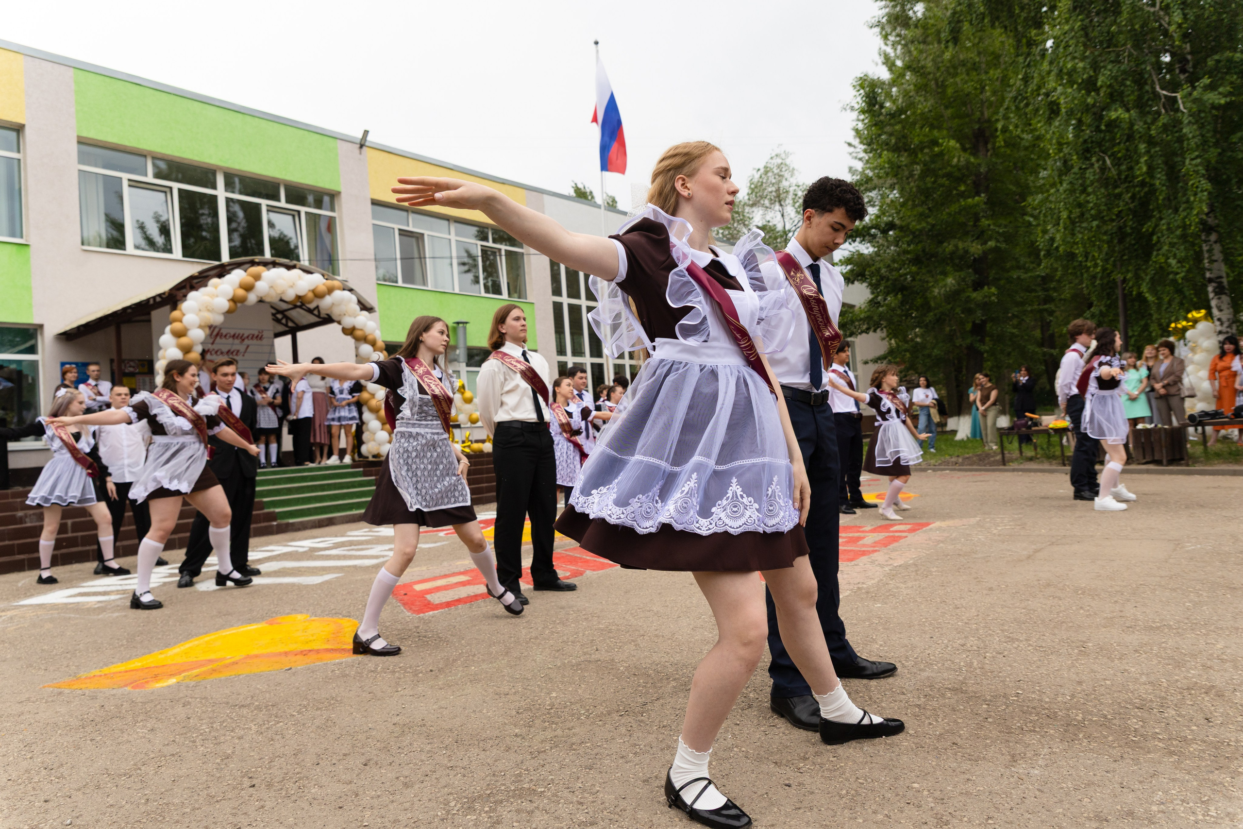 Последний звонок, репортажная съёмка в школе