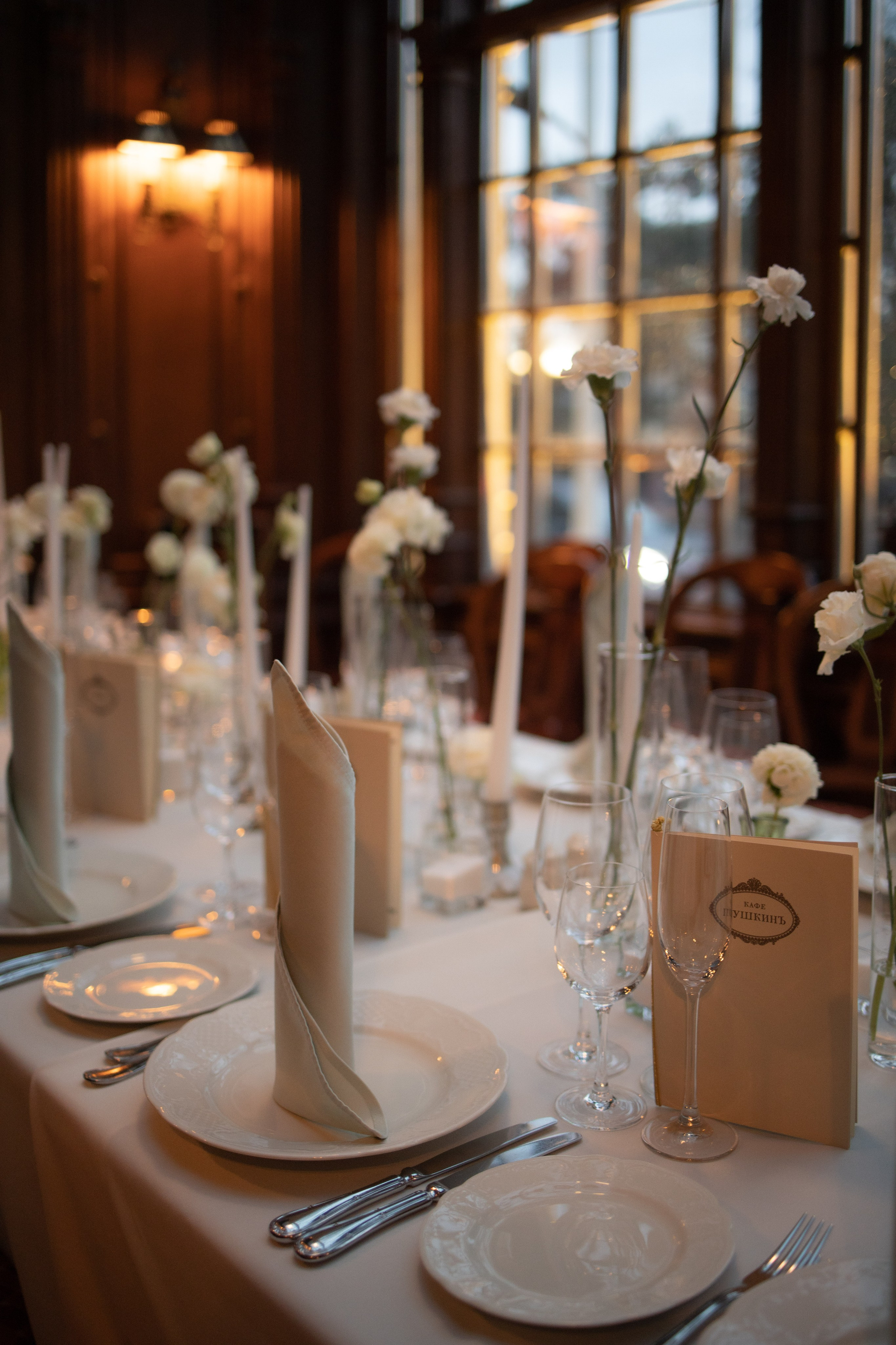 Лола & Иван. Ресторан «Пушкинъ». Оформление свадеб, декор свадеб Вера Маркова, Москва