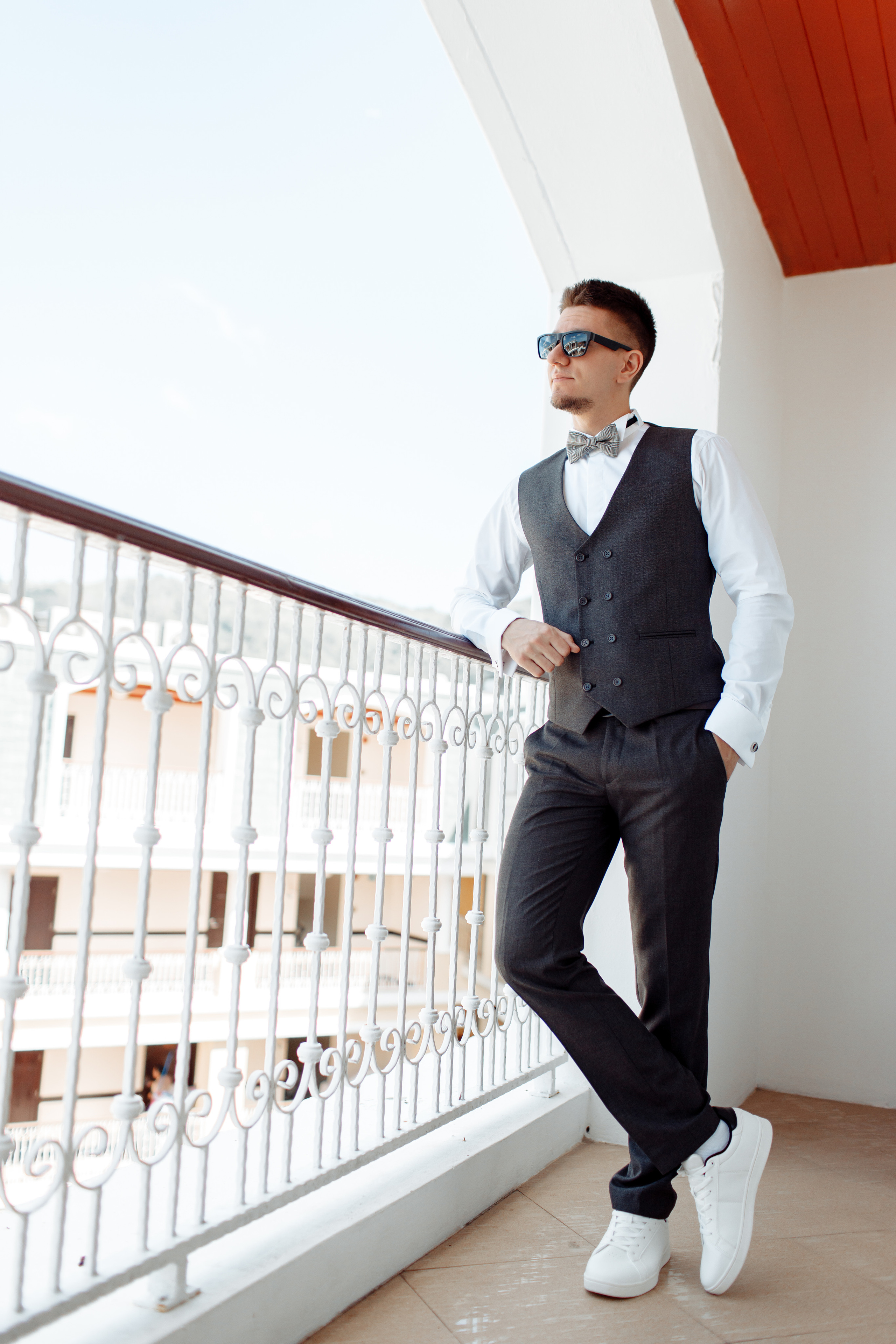 Шикарная невеста на изумрудном берегу острова Пхукета. Фотограф на Пхукете в Таиланде