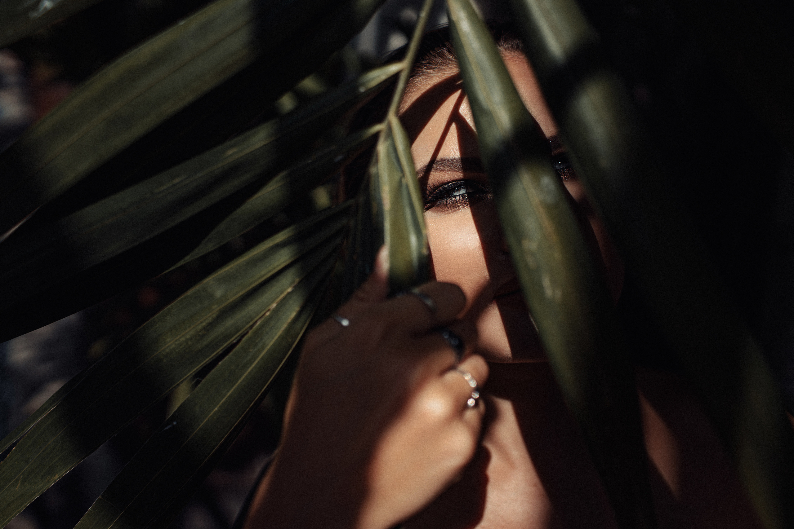 крупный портрет в джунглях Таиланда