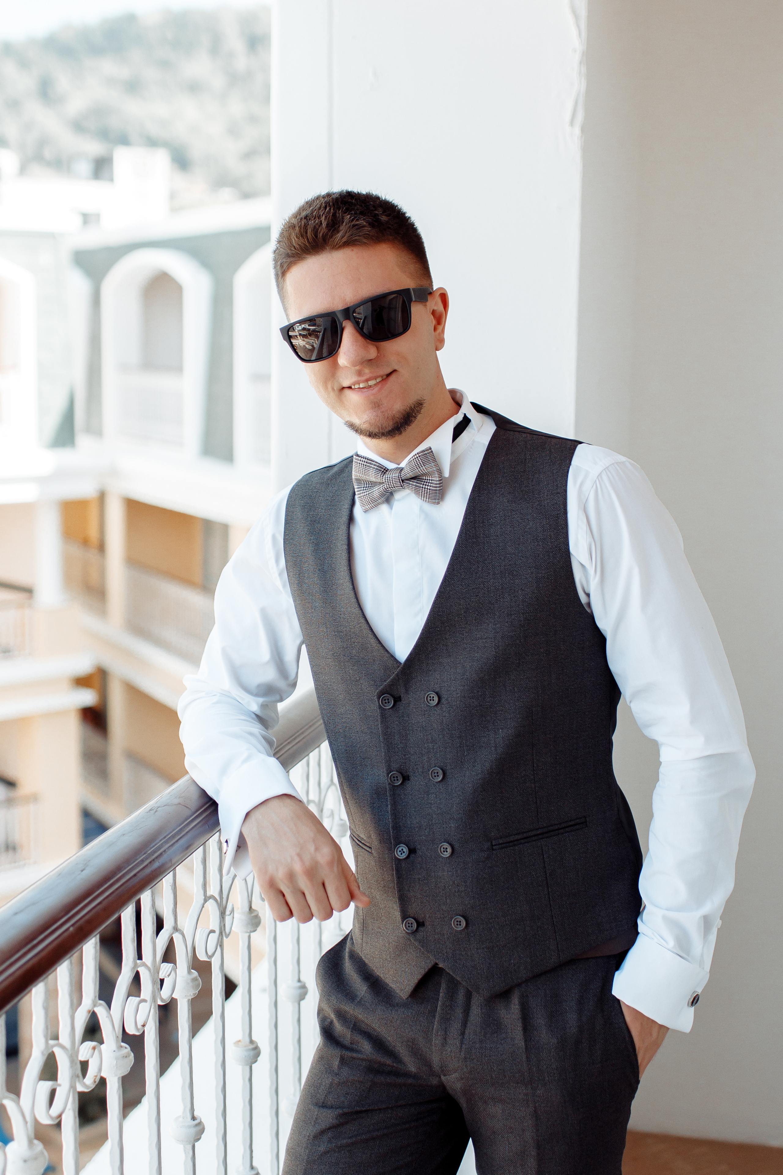 Шикарная невеста на изумрудном берегу острова Пхукета. Фотограф на Пхукете в Таиланде