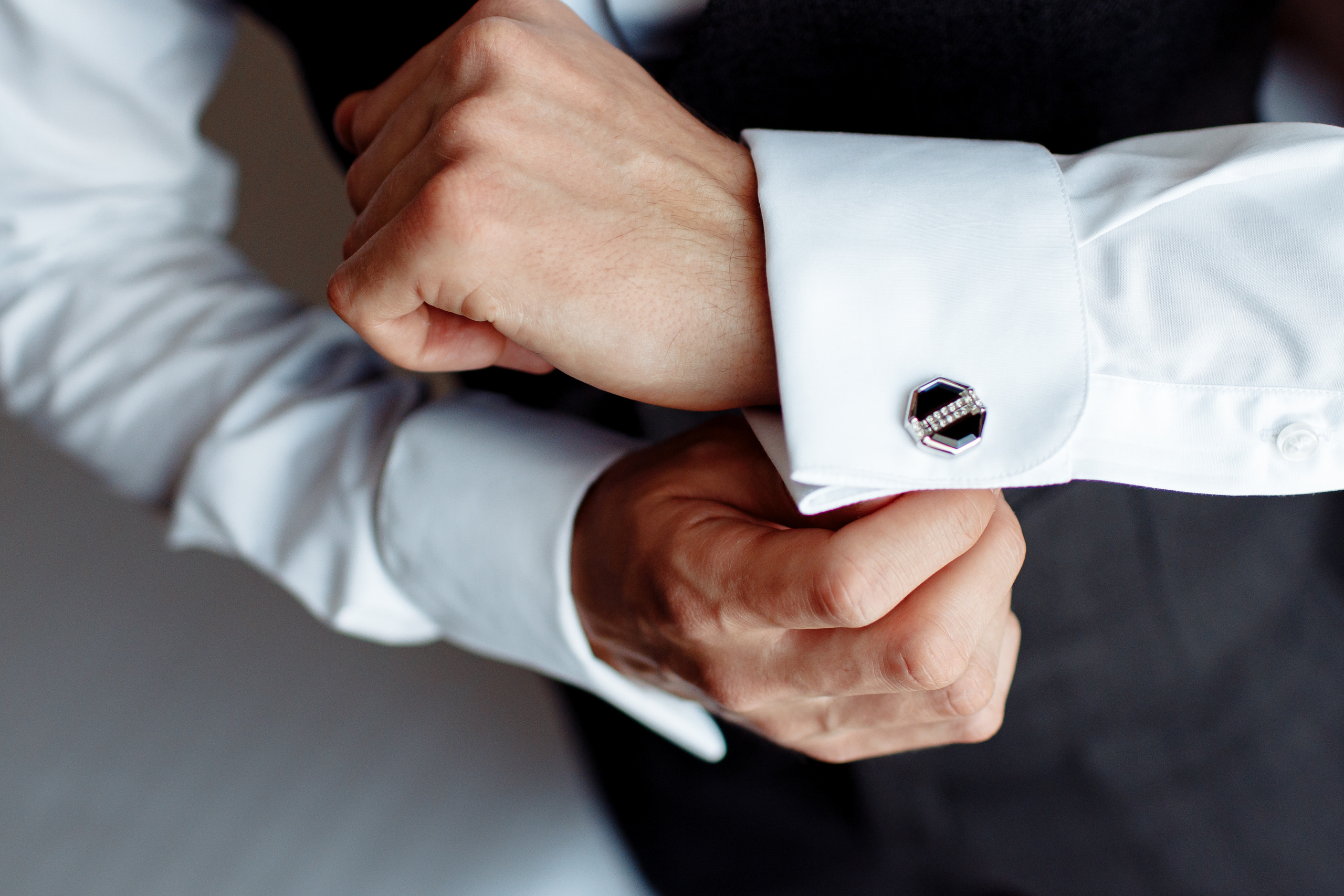 Шикарная невеста на изумрудном берегу острова Пхукета. Фотограф на Пхукете в Таиланде