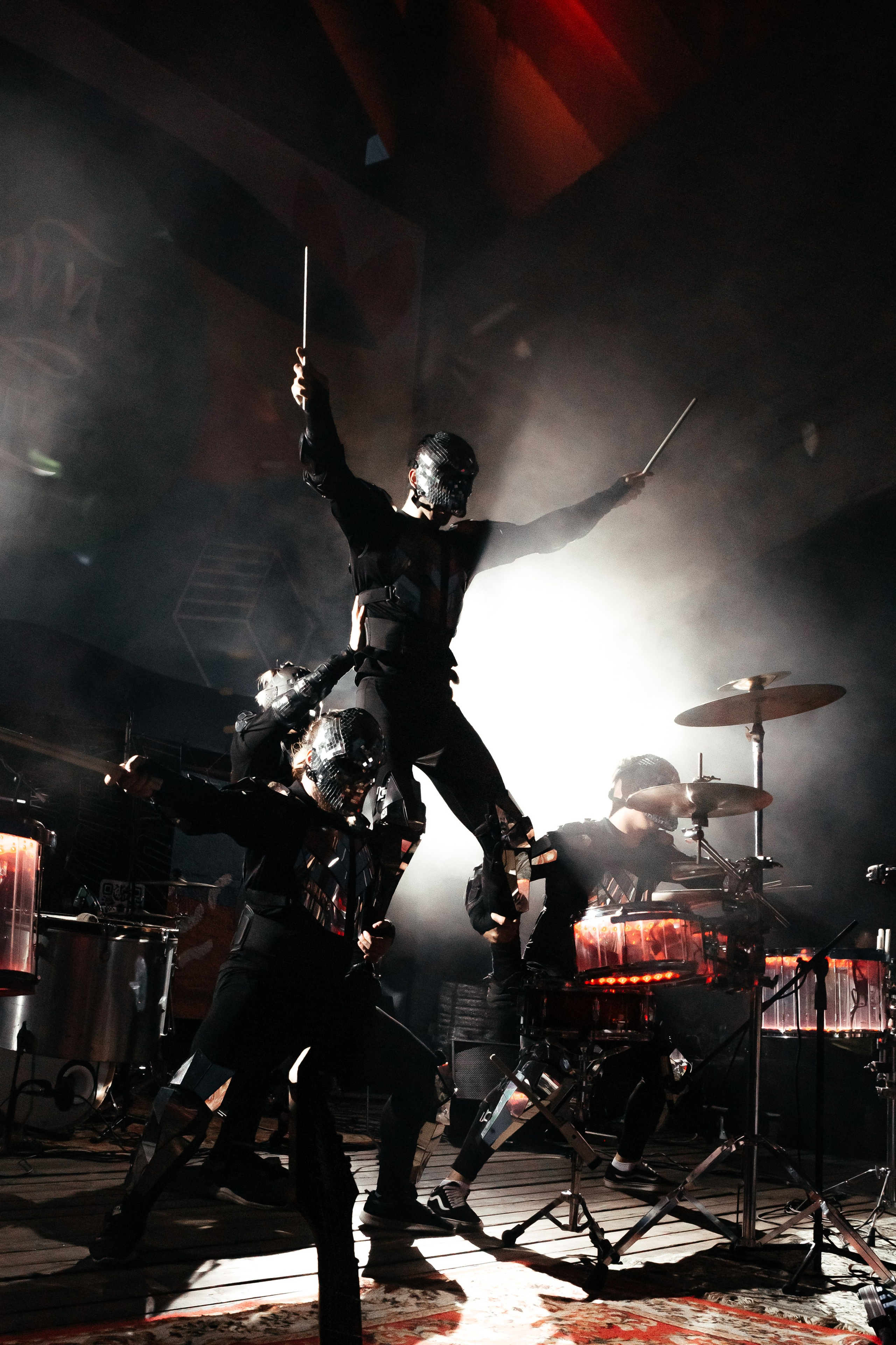 Шоу барабанщиков Zanoza. Свадебный и семейный фотограф В Красноярске Андрей Юсенков