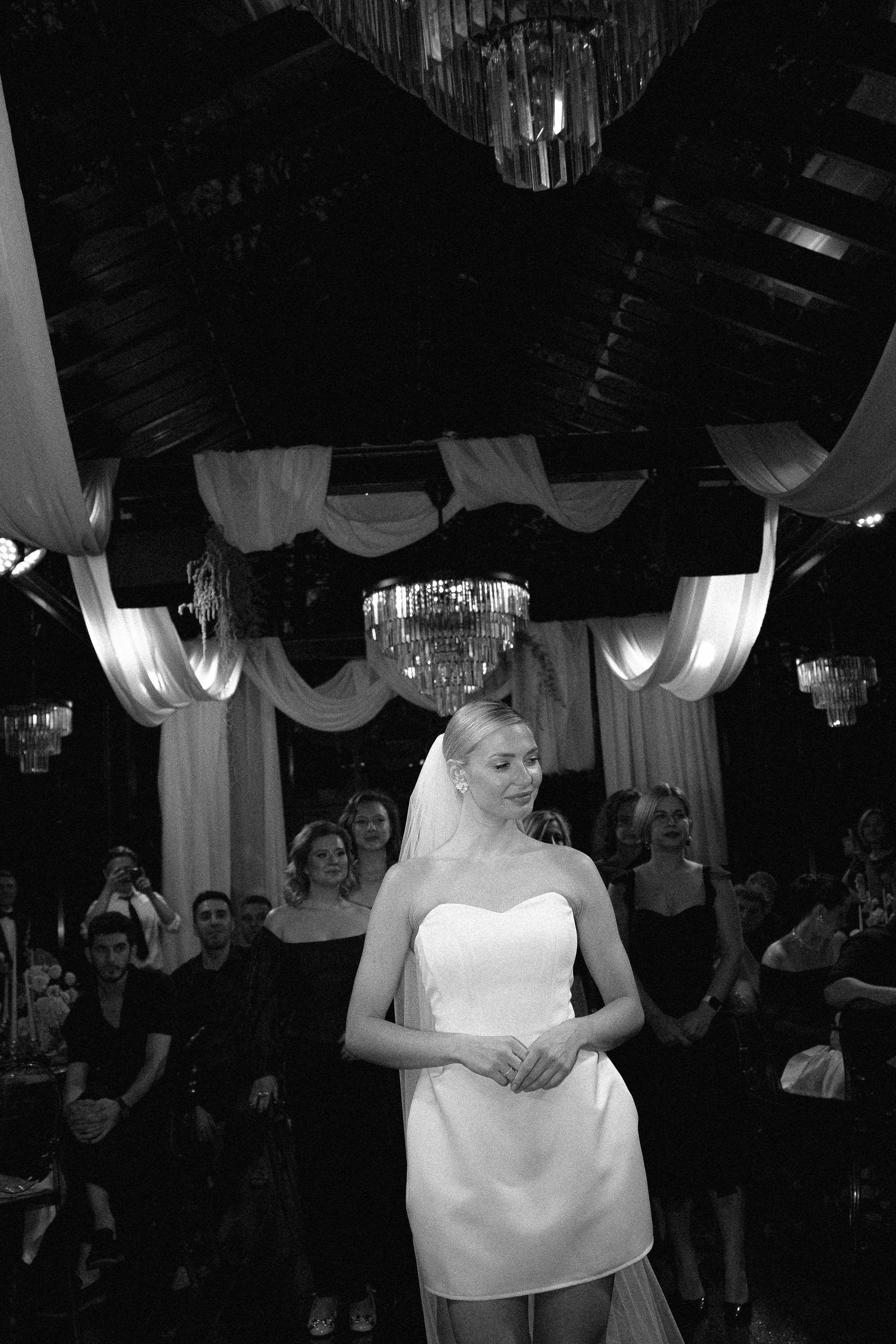 Love is all Around. Сентиментальная свадебная фотография