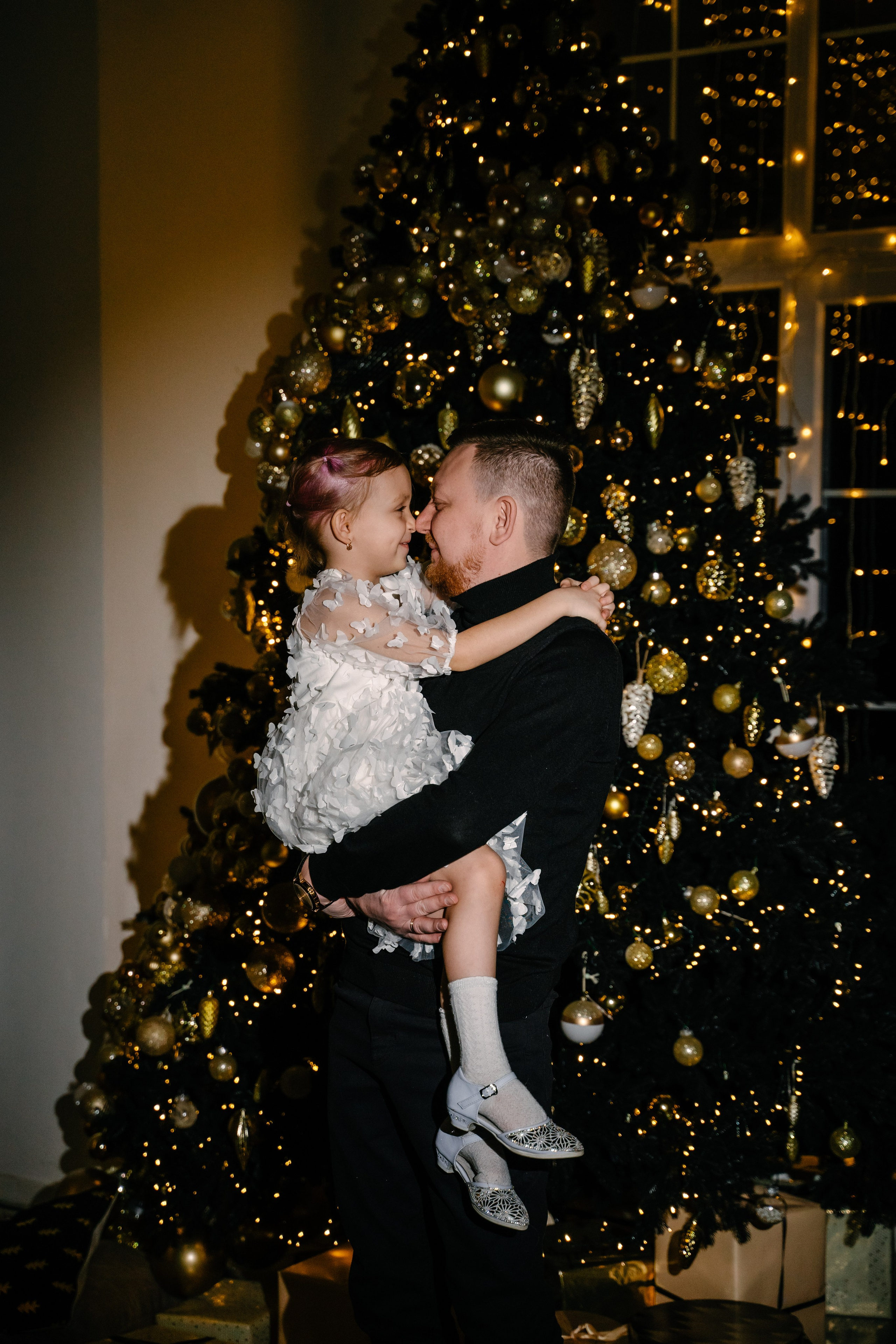 Вечерняя новогодняя съемка в студии. Свадебный фотограф Юлия Копылова