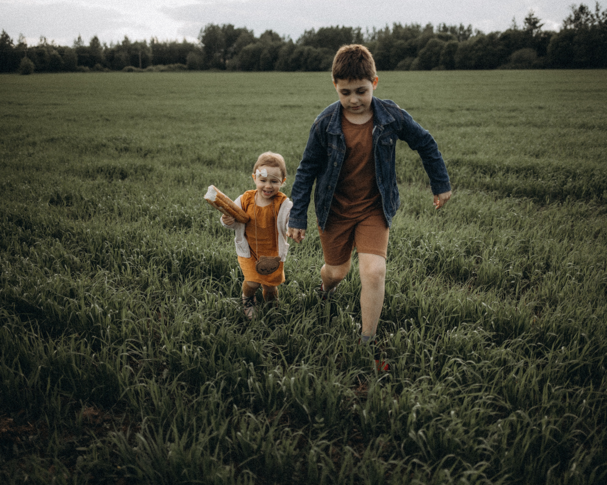 Один батон на двоих