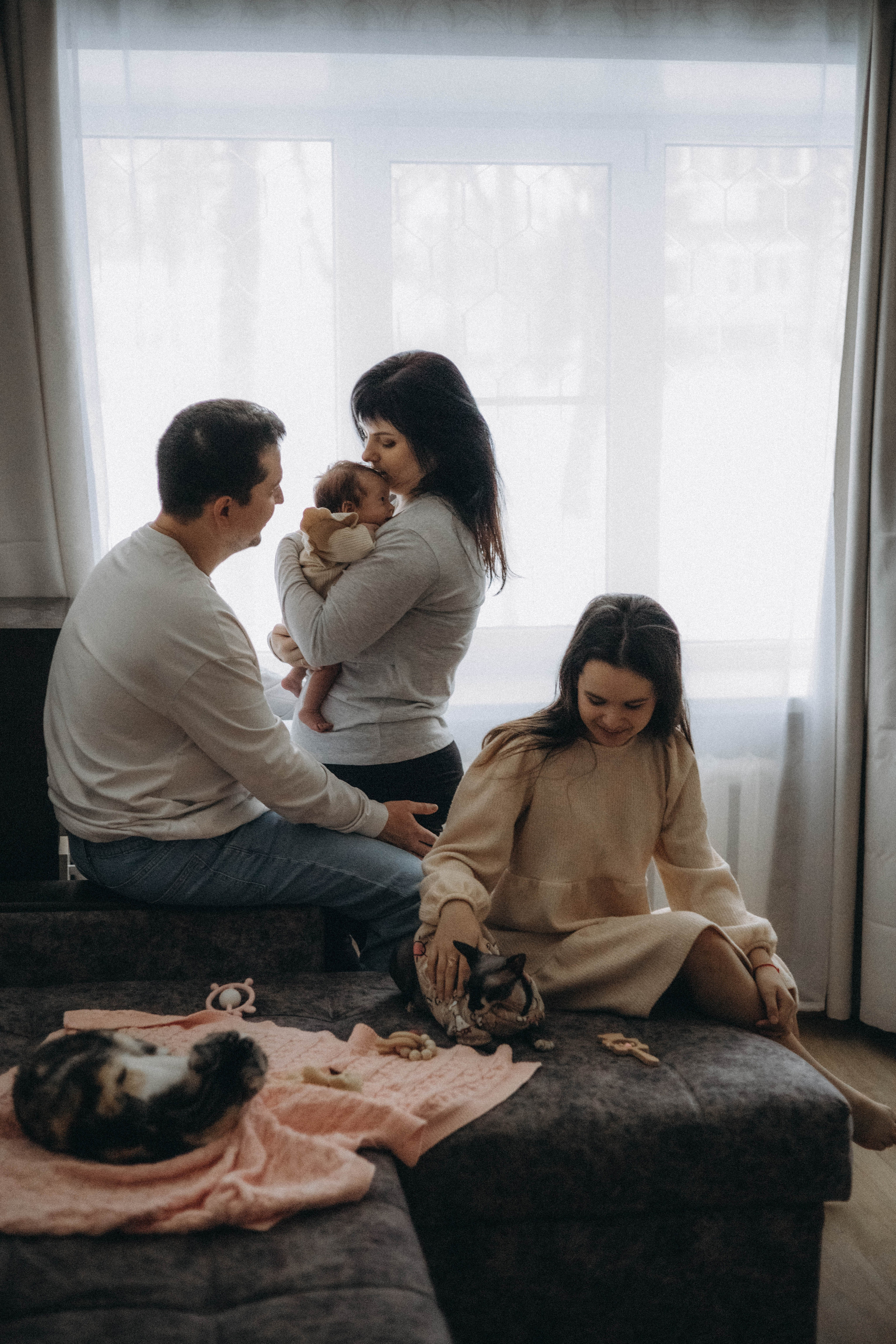 Малышка Алиса с семьей