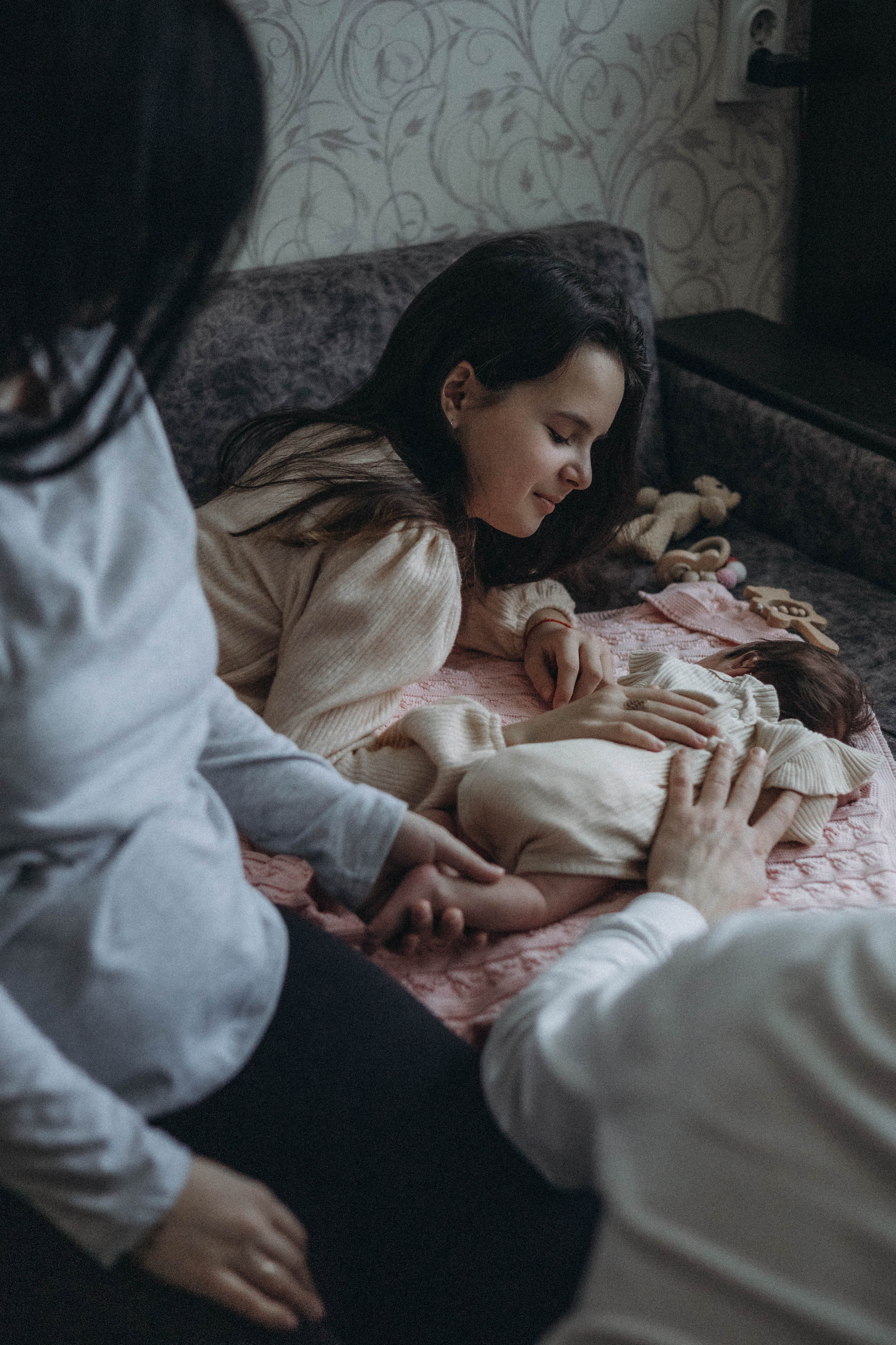 Малышка Алиса с семьей