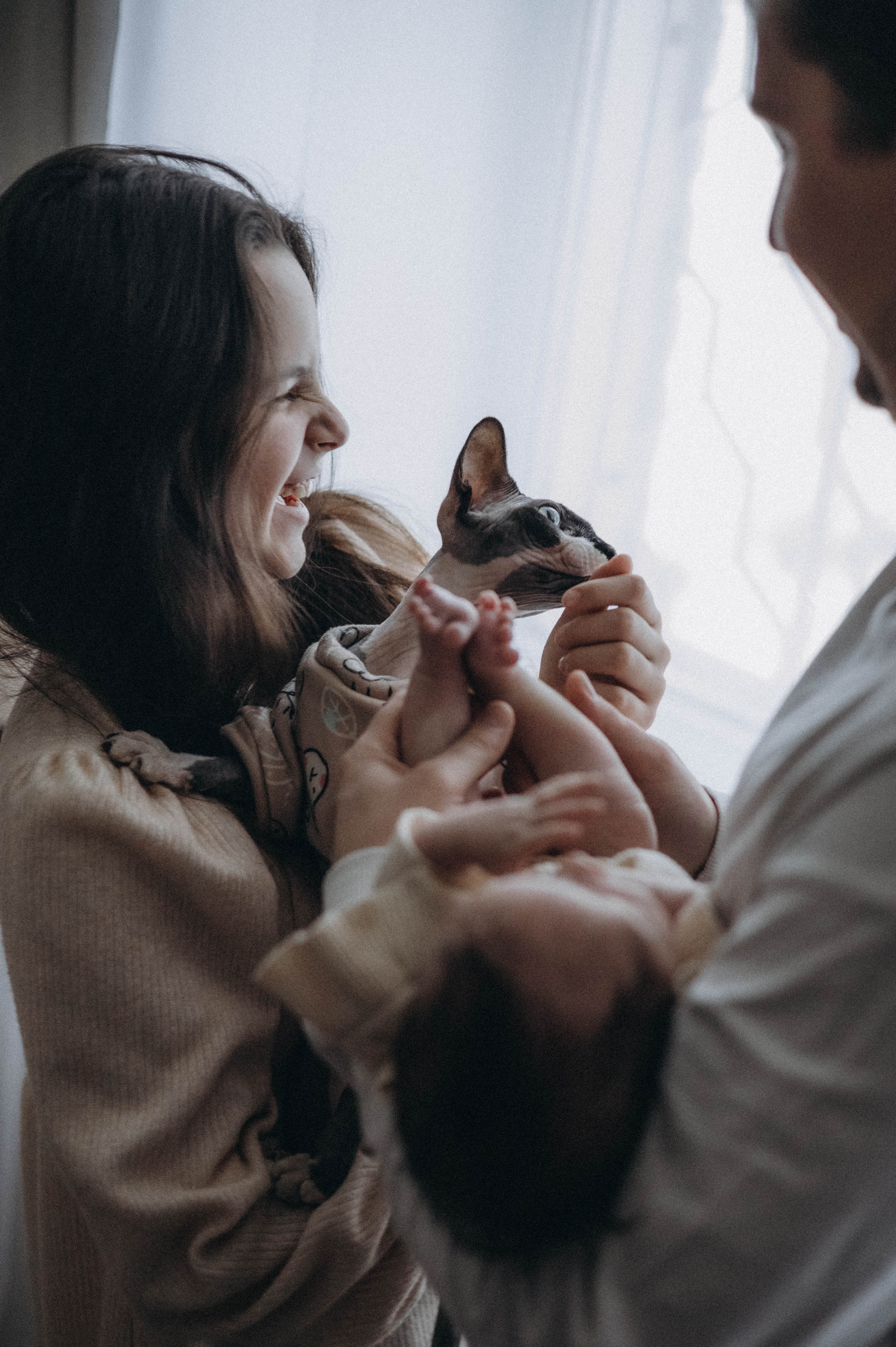 Малышка Алиса с семьей