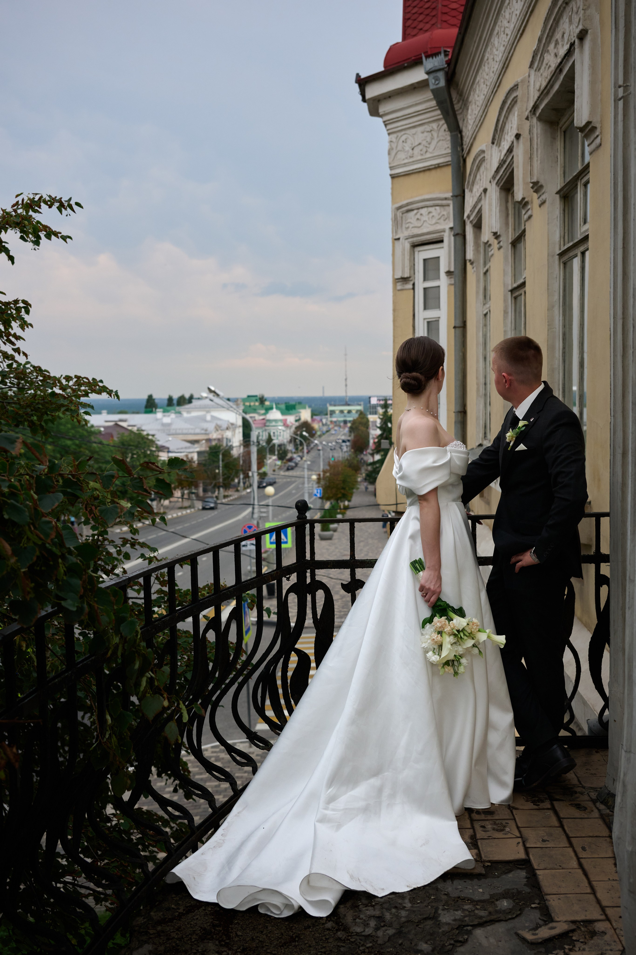 Свадебная фотосессия Никиты и Ангелины в Старом Осколе. Профессиональный фотограф Старый Оскол, Губкин — свадьба, венчание, крещение, юбилей и день рождения