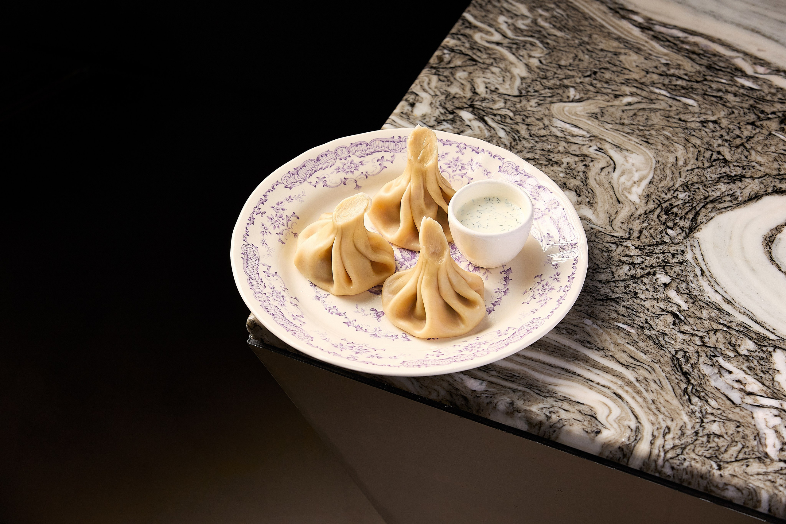 Hookah Place Dishes. Evgeny Yatsenko — Photographer in Dubai