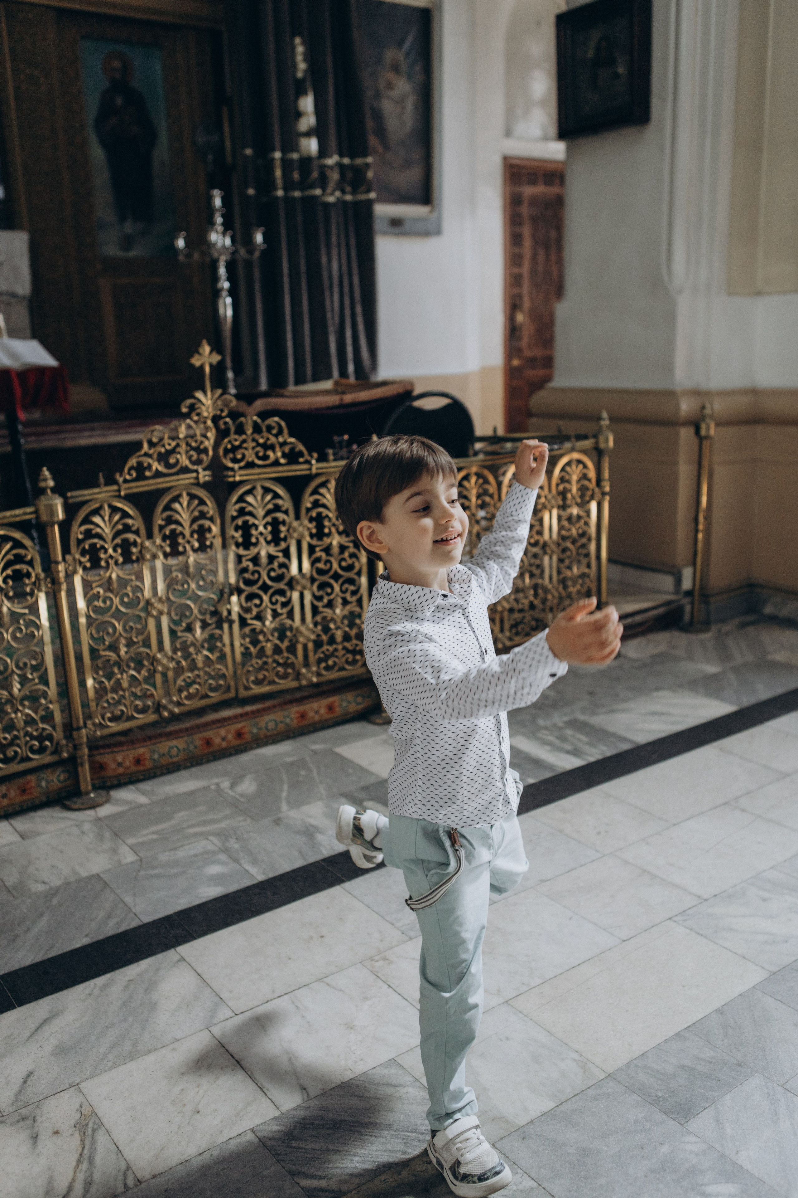 Крещение Томы. Семейный фотограф и фотограф на роды в Ростове-на-Дону Мухина Виктория