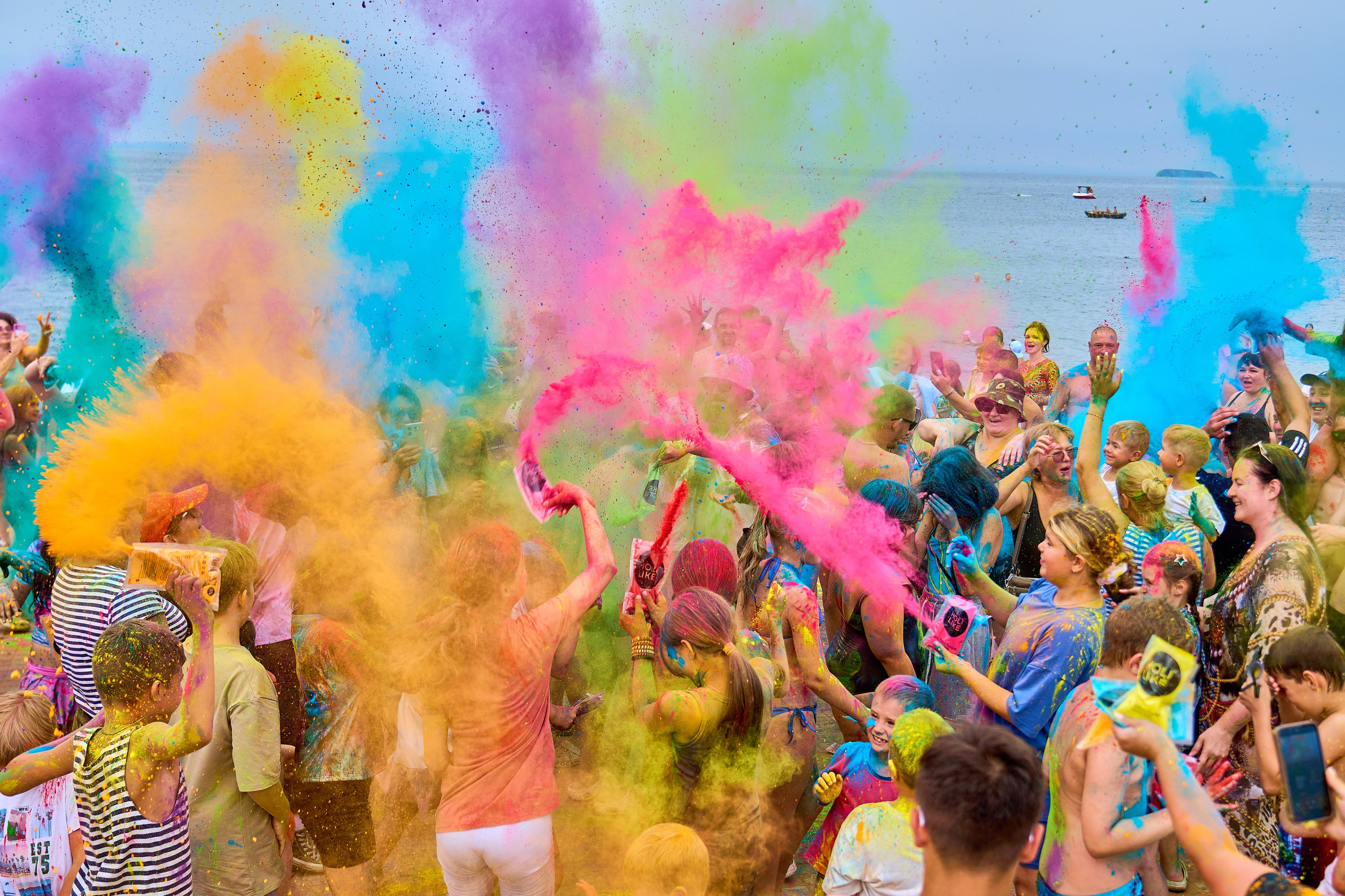 Холи. Фотограф во Владивостоке