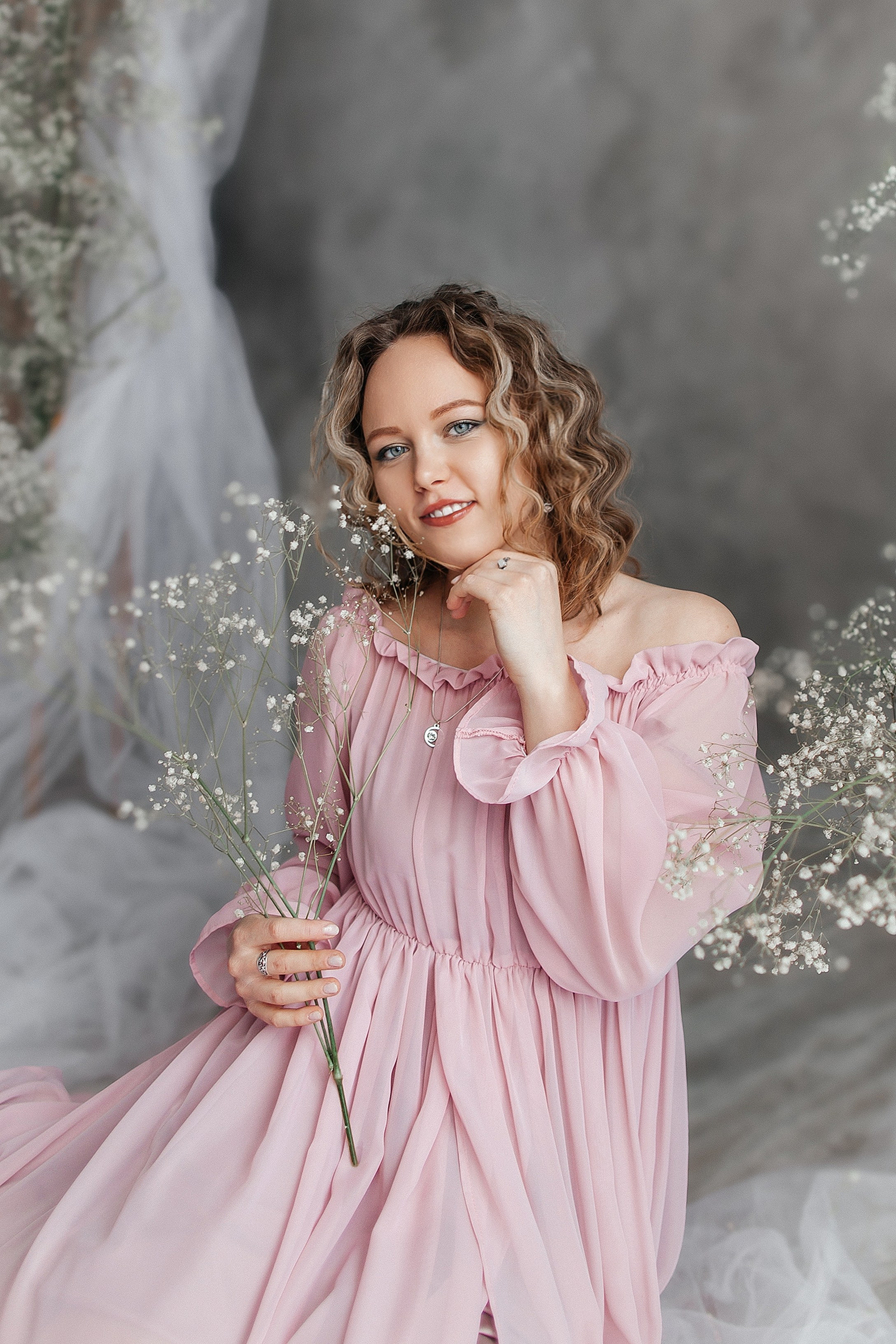 Вера. Фотосессия в студии. Семейный фотограф в Белгороде Амелина Алина