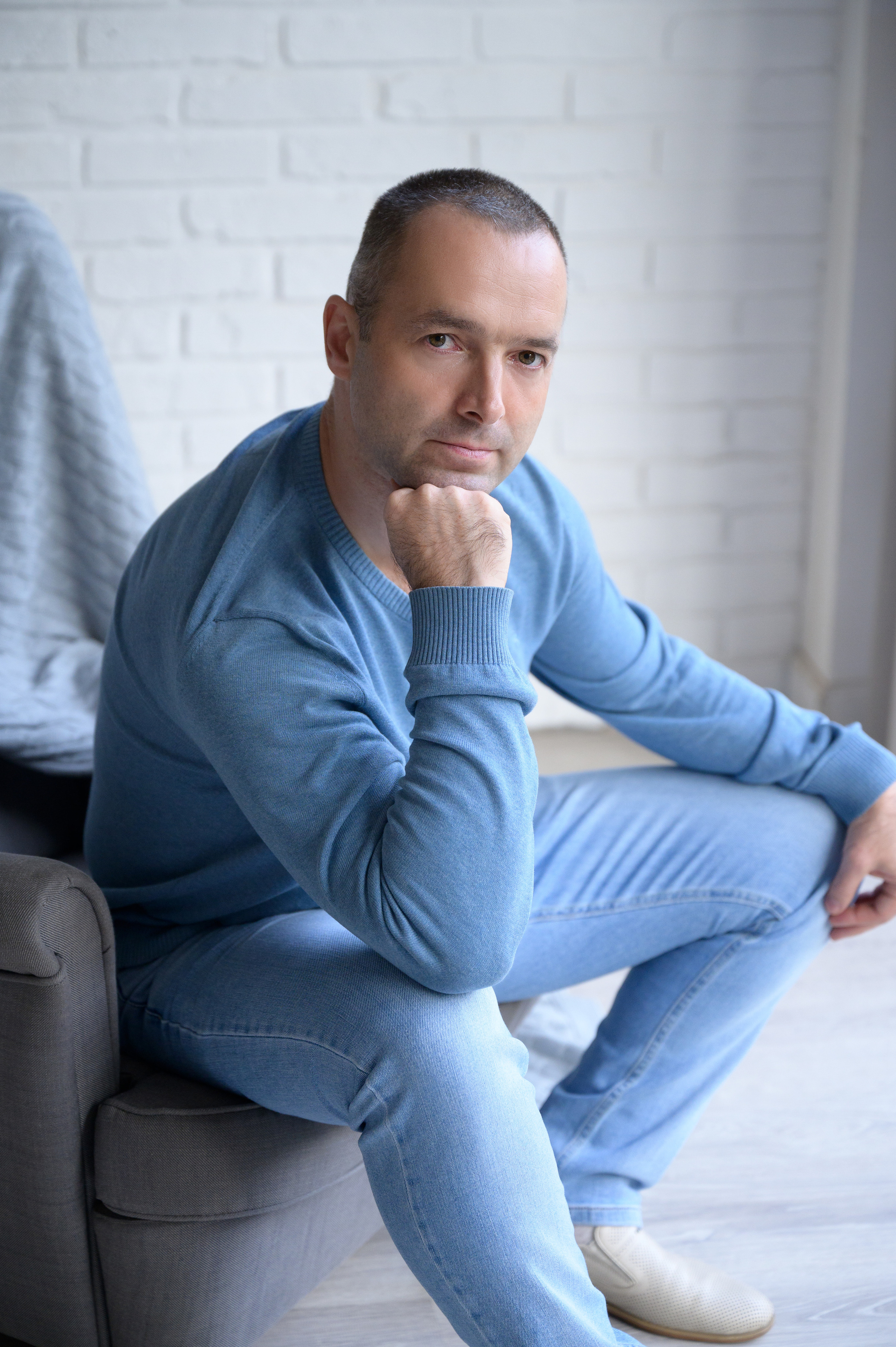 Мужская фотосессия в студии. Фотограф во Владимире Ирина Курицына