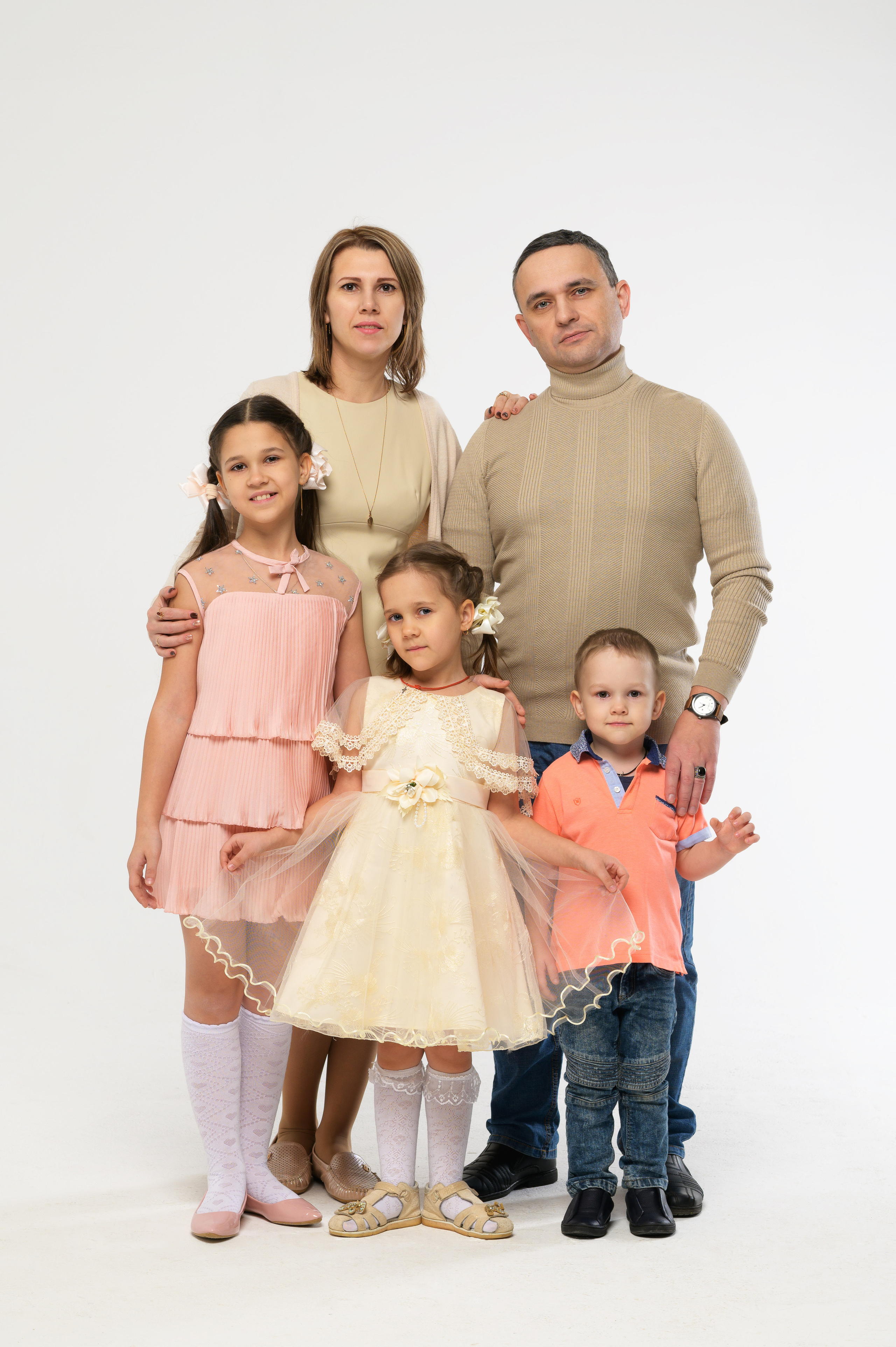 Семейная фотосессия в студии Малевич. Фотограф во Владимире Ирина Курицына