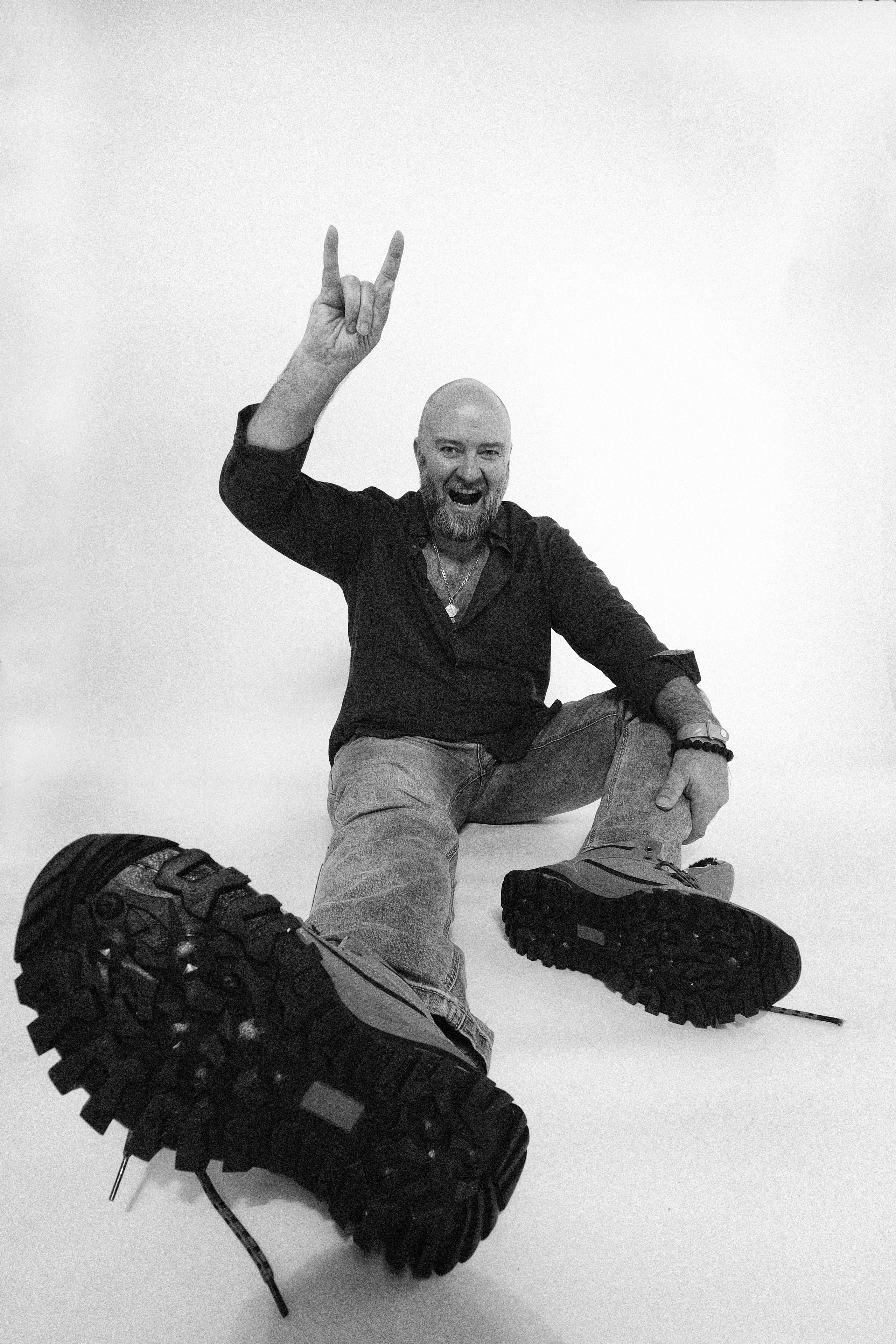 Фотограф Михаил Гуляев. Фотосессия в Новосибирске. Фотосессия в студии Новосибирск. Мужские фотографии.