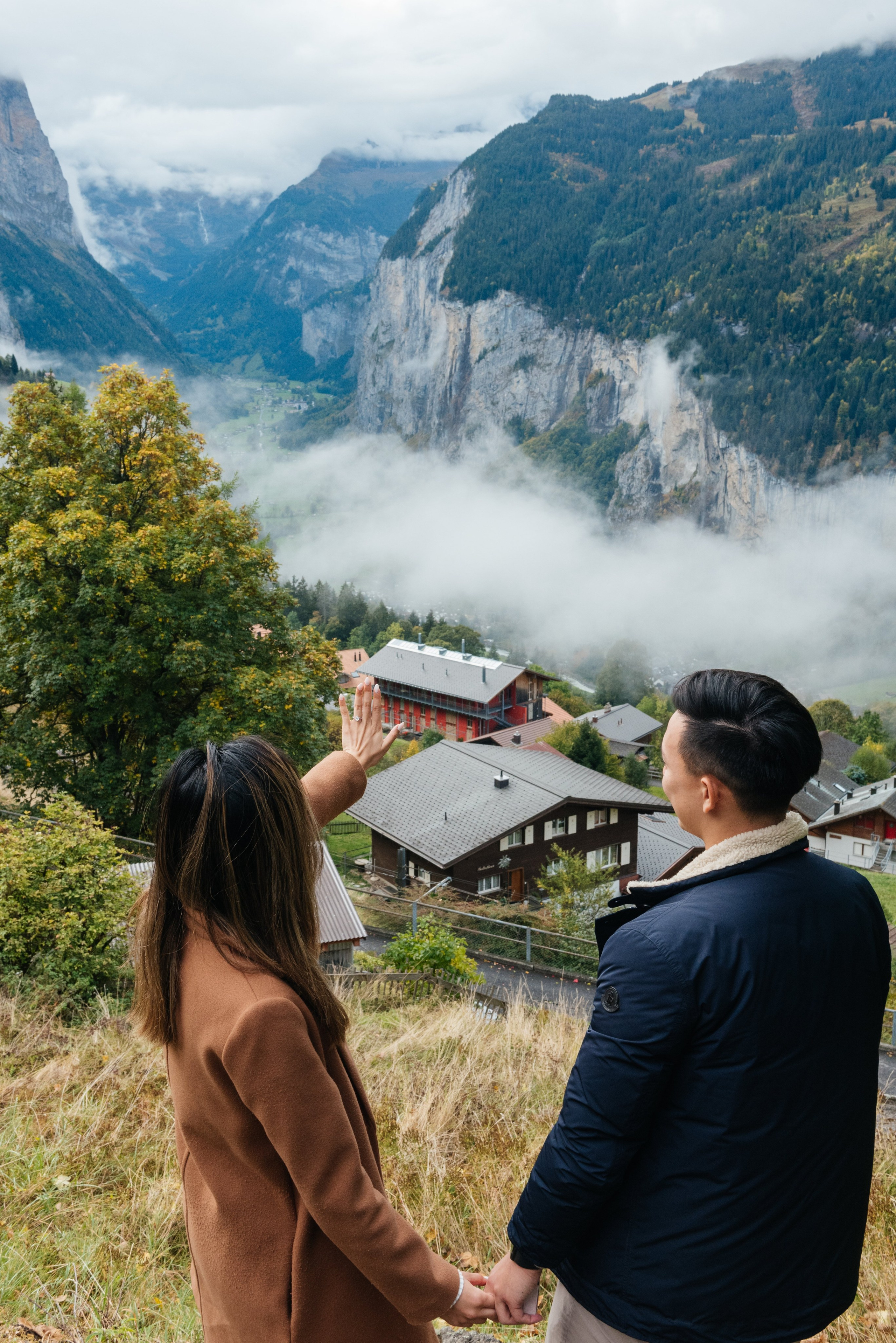 Tina & Wesley (Wengen, Lauterbrunnen). Photographer in Interlaken area