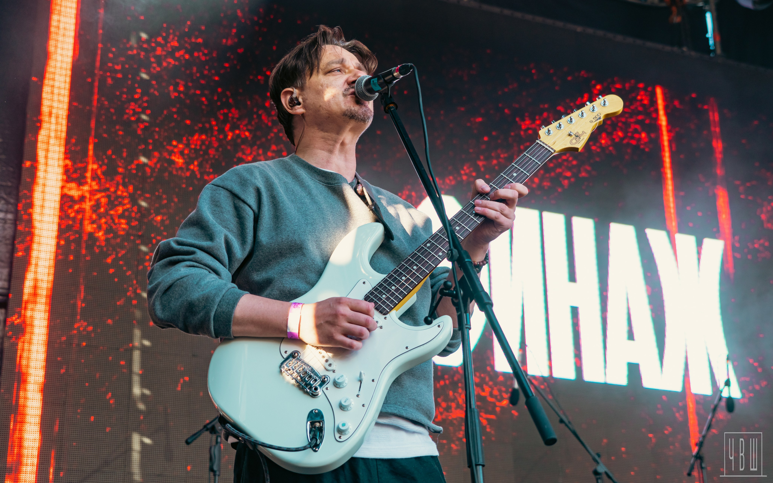 Живой! 2025, День Второй. Человек в Шляпе