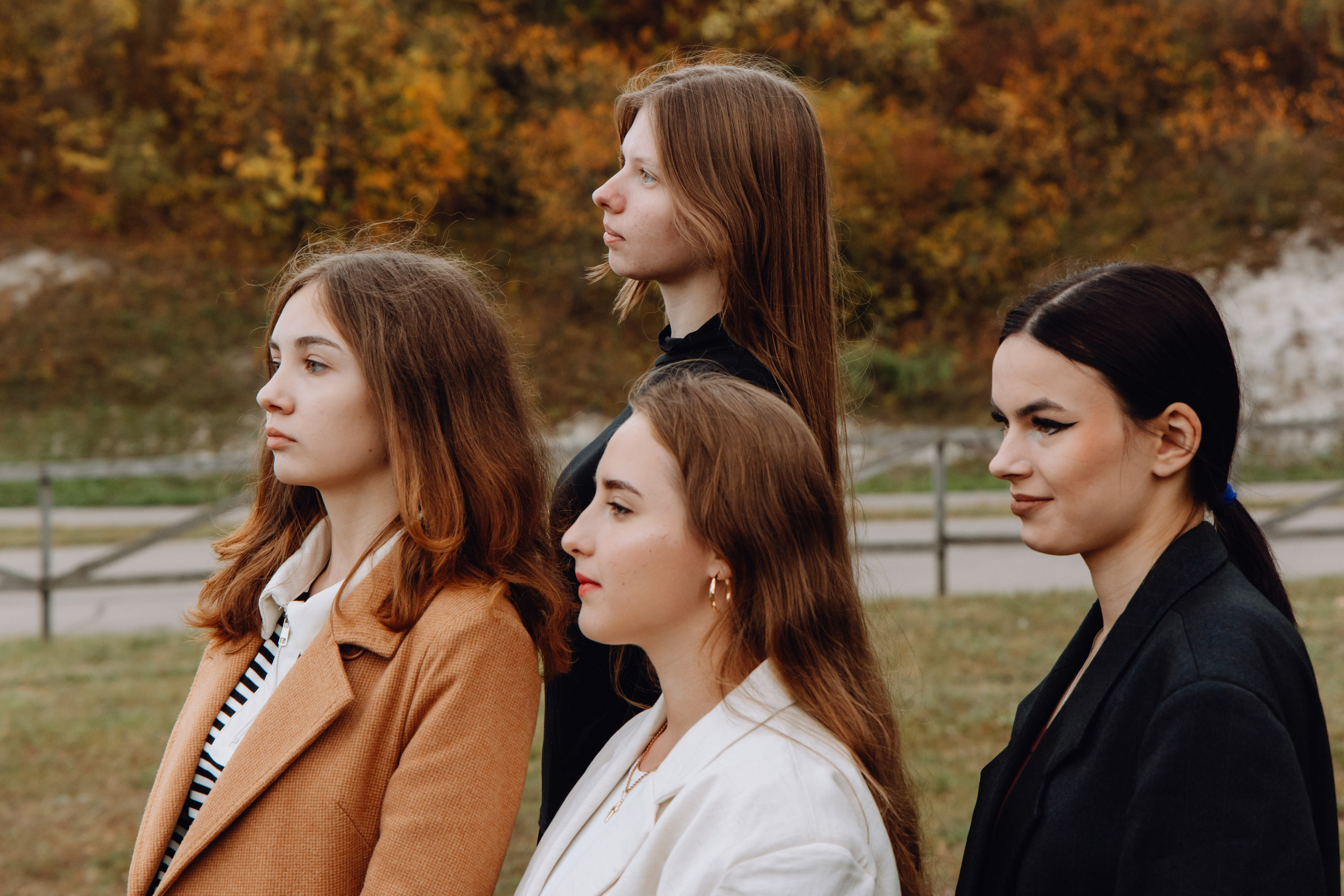 Школьные альбомы в Чернянке. Фотограф Максим Никонов