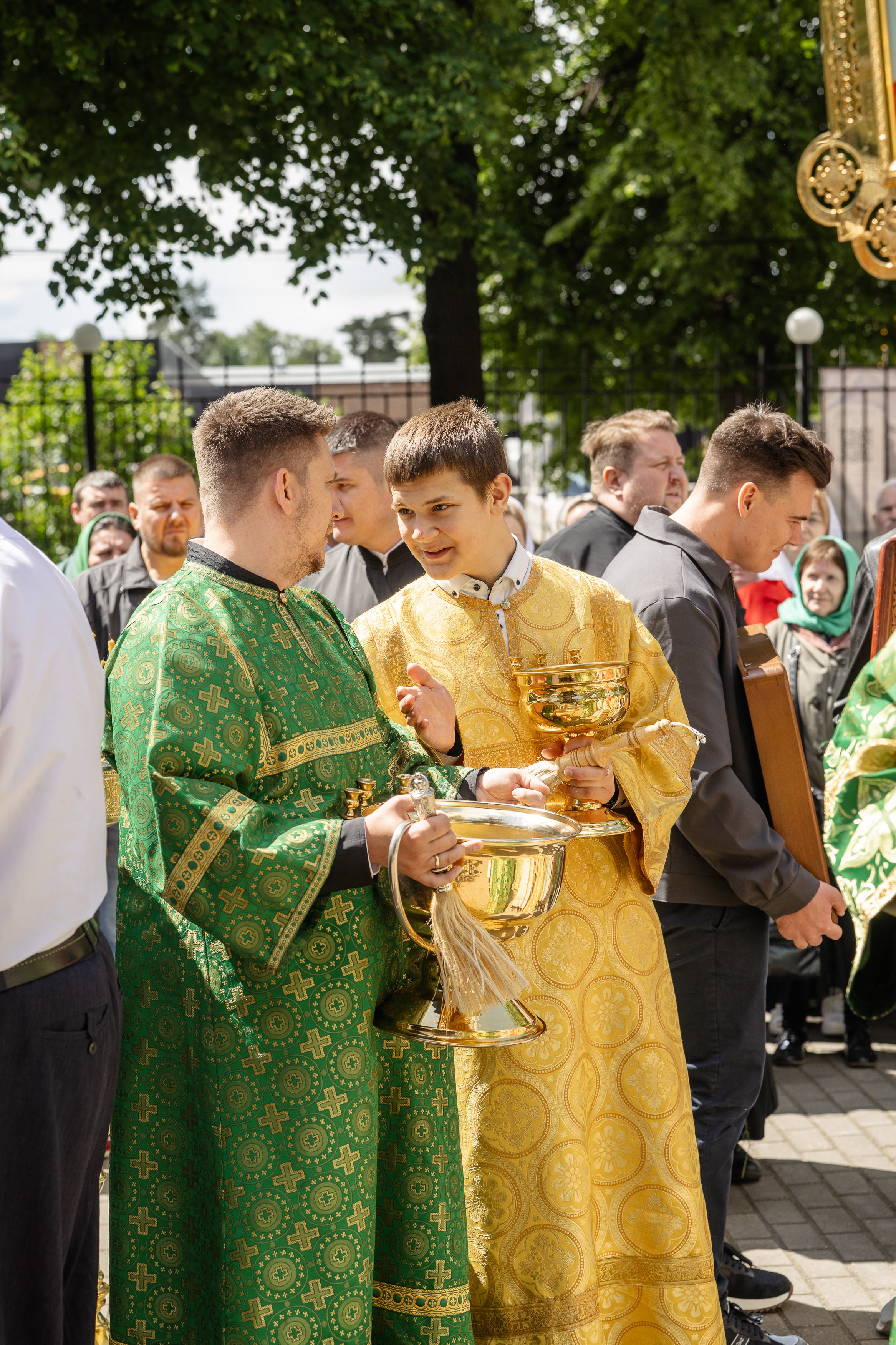 Престольный праздник в храме Троицы Живоначальной. Фотограф Москва/Подмосковье