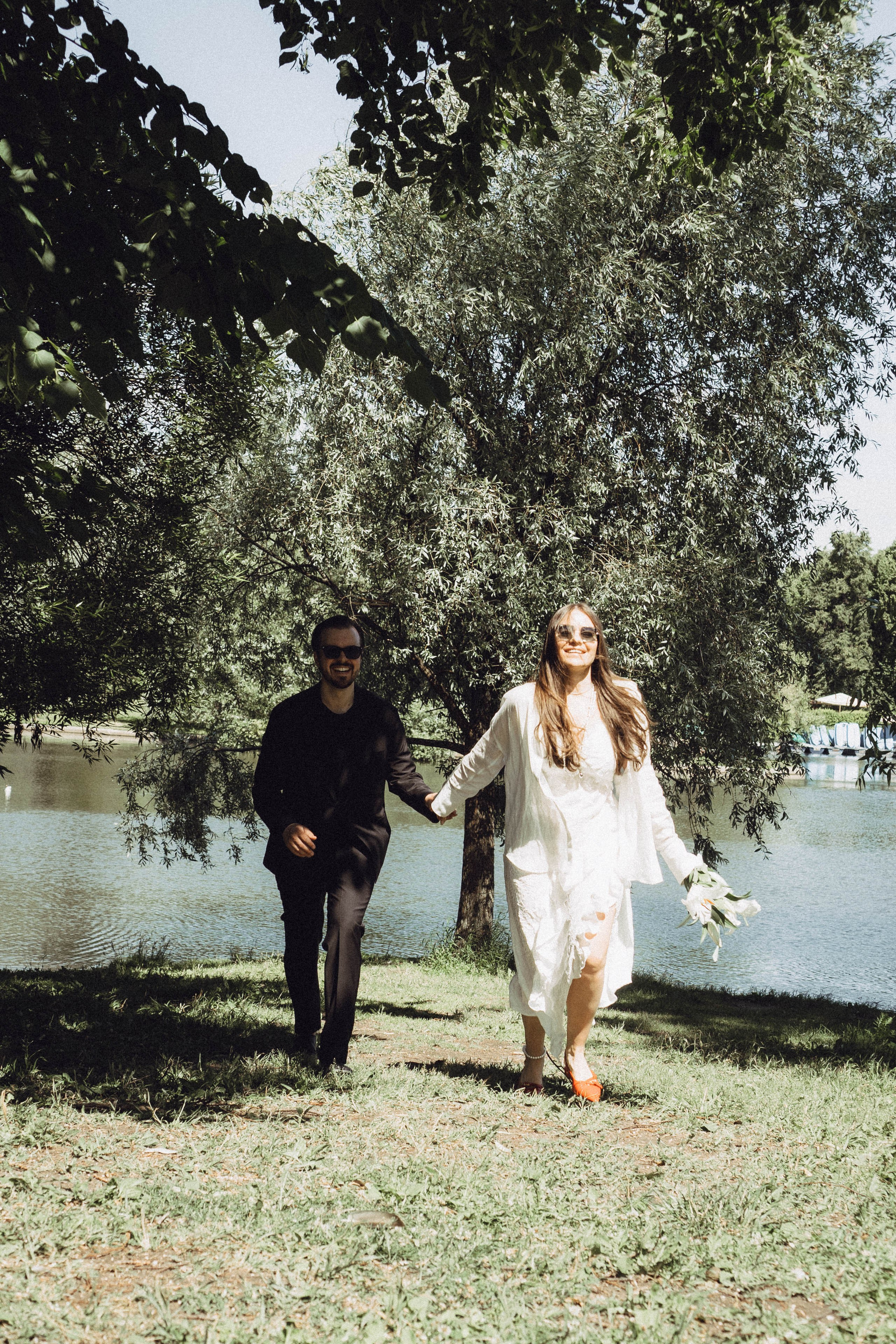 СВАДЕБНАЯ СЬЕМКА В ПАРКЕ ПОБЕДЫ И ПРОГУЛКА ПО МОСКОВСКОМУ ПРОСПЕКТУ. Профессиональный фотограф, Санкт-Петербург — Виктория Богомолова