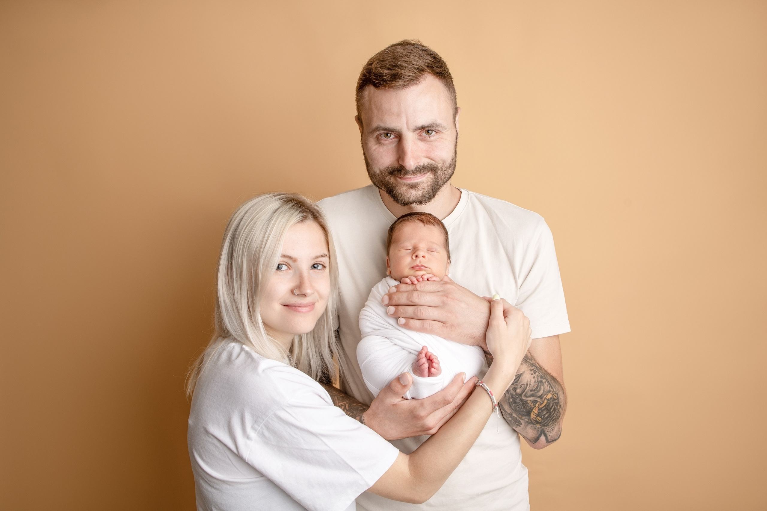 Семейные. Фотограф новорождённых Минск — стоимость newborn фотосессии в Минске