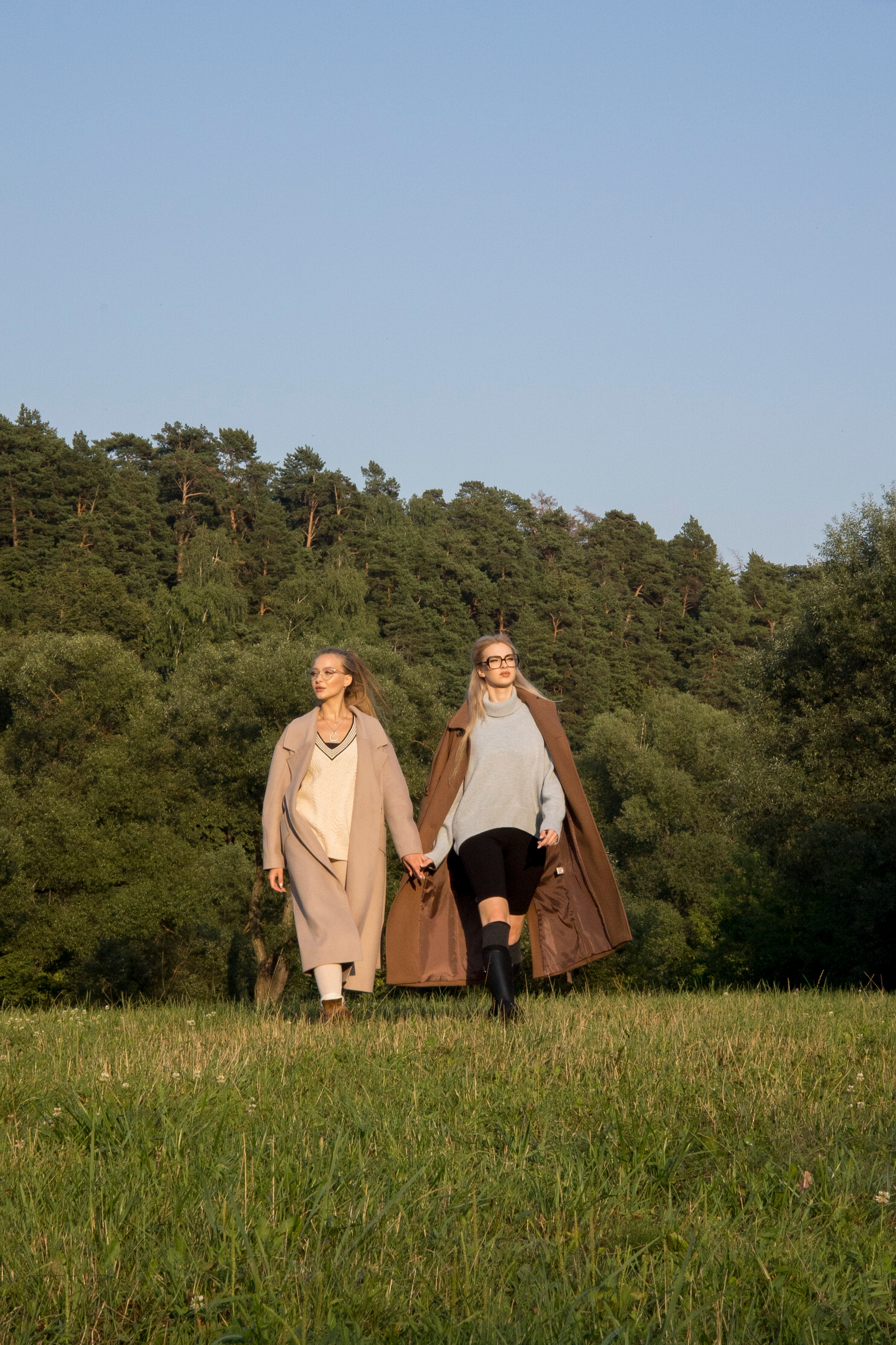 Бренд-контент. Женская одежда в парке. Семейный фотограф в Москве Екатерина Цаплина