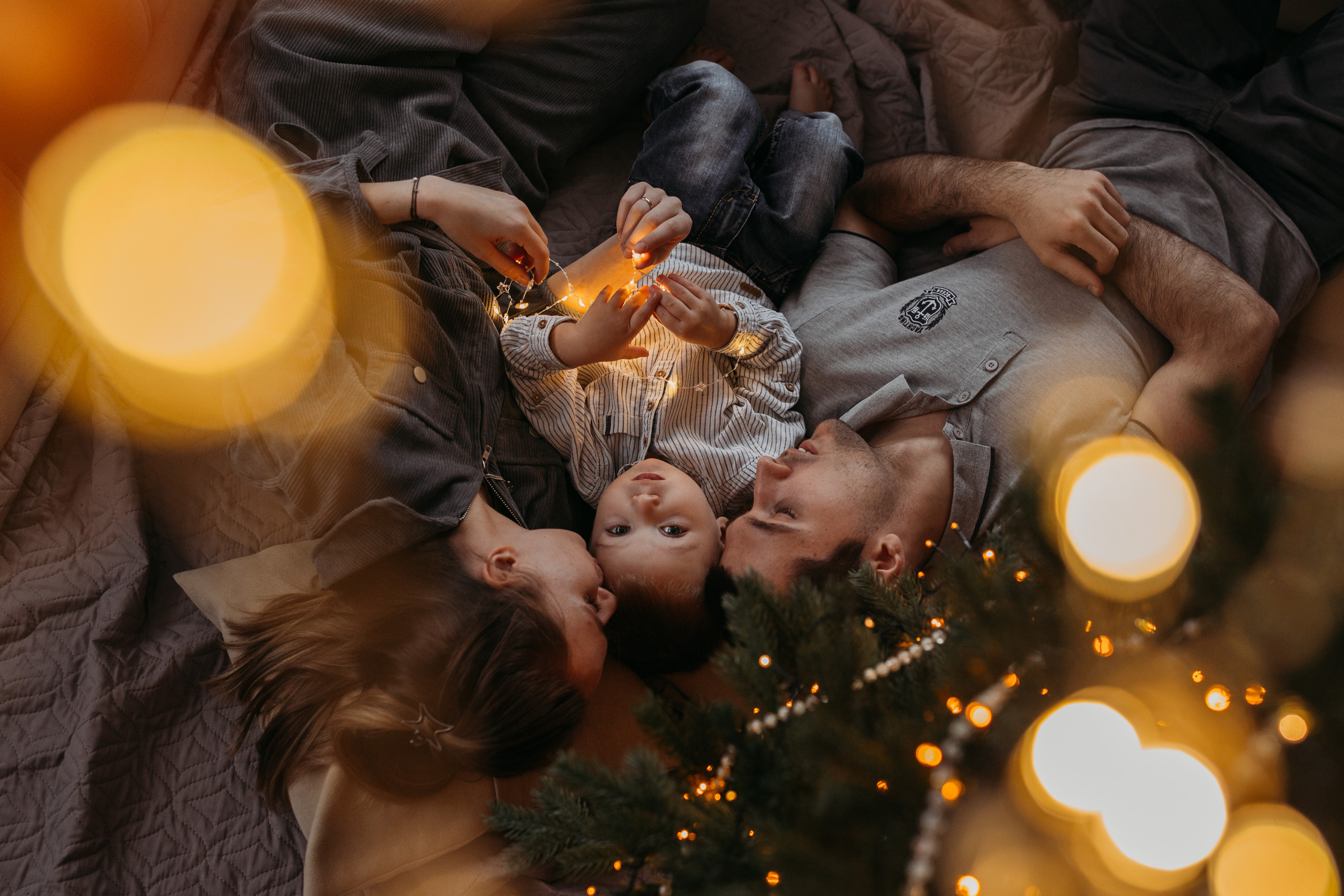 Семейная фотосессия дома. Семейный фотограф в Москве Екатерина Цаплина