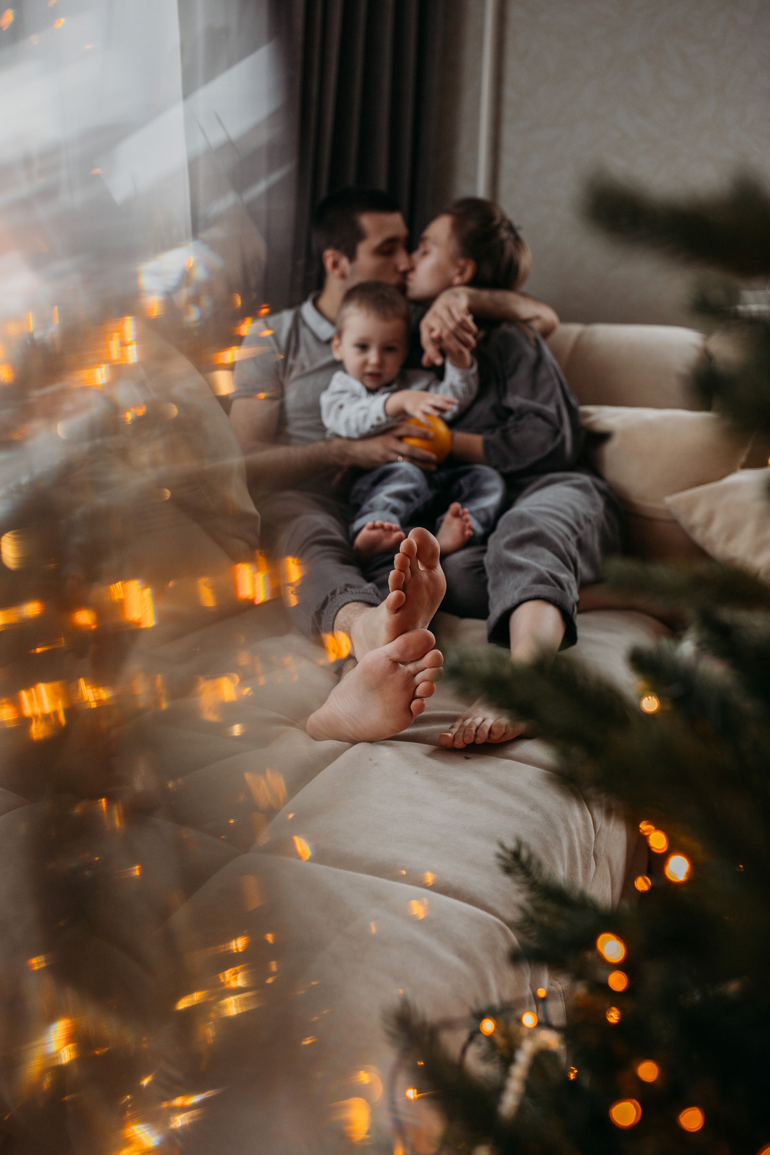 Семейная фотосессия дома. Семейный фотограф в Москве Екатерина Цаплина