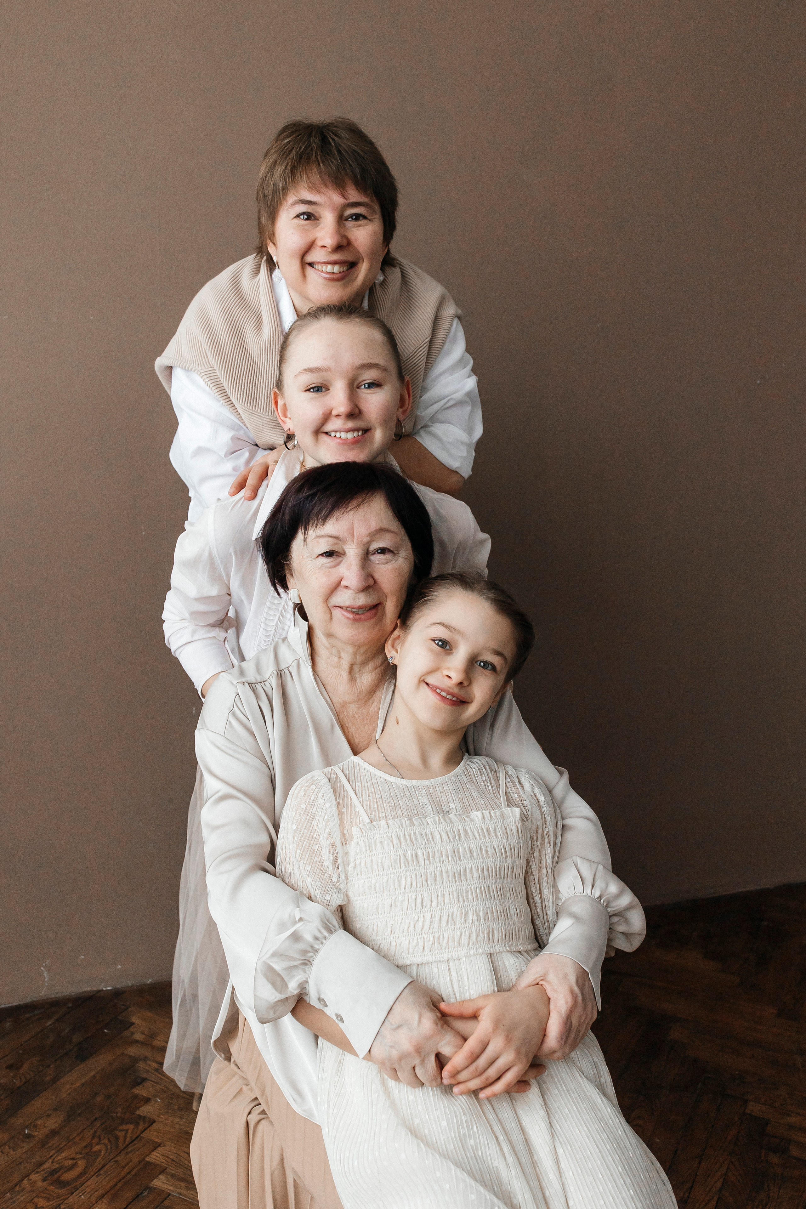 Семейная фотосессия в студии. Семейный фотограф в Москве Екатерина Цаплина