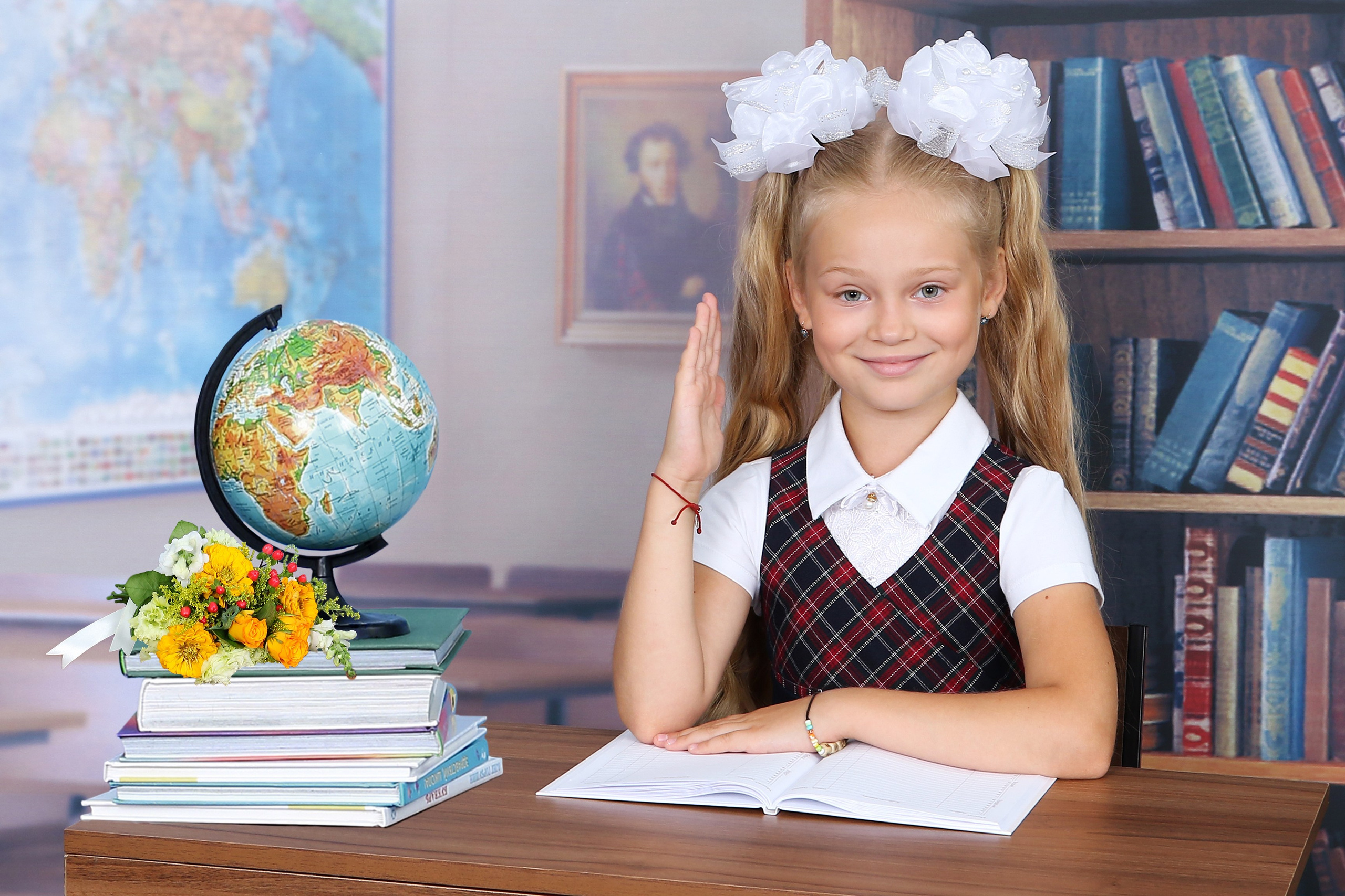 КОМПАНИЯ КРАЙФОТО ФОТОСЕССИЯ ПЕРВОКЛАССНИК