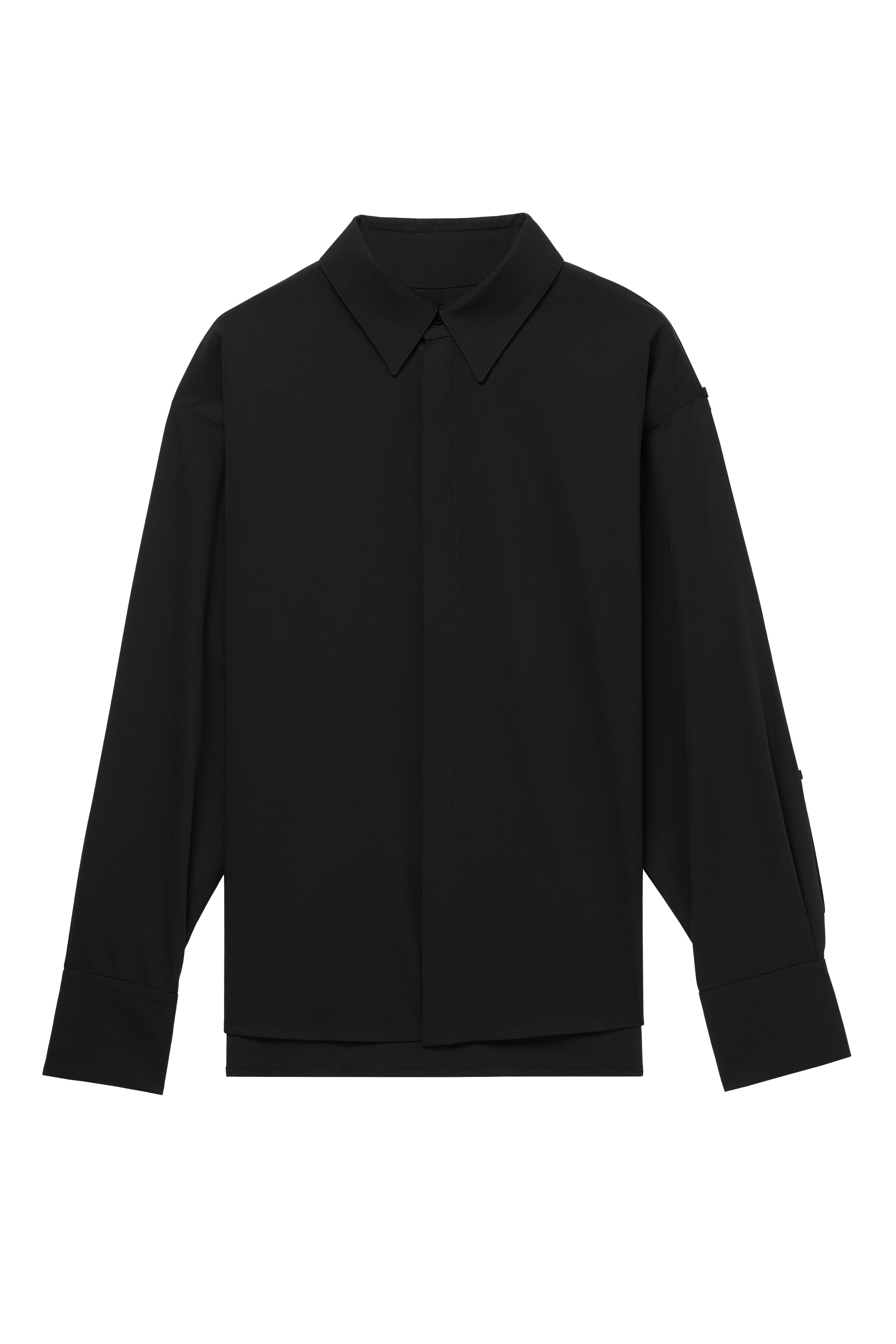 Одежда Chernim Cherno на прозрачном манекене и в раскладку. Олег Дмитриев