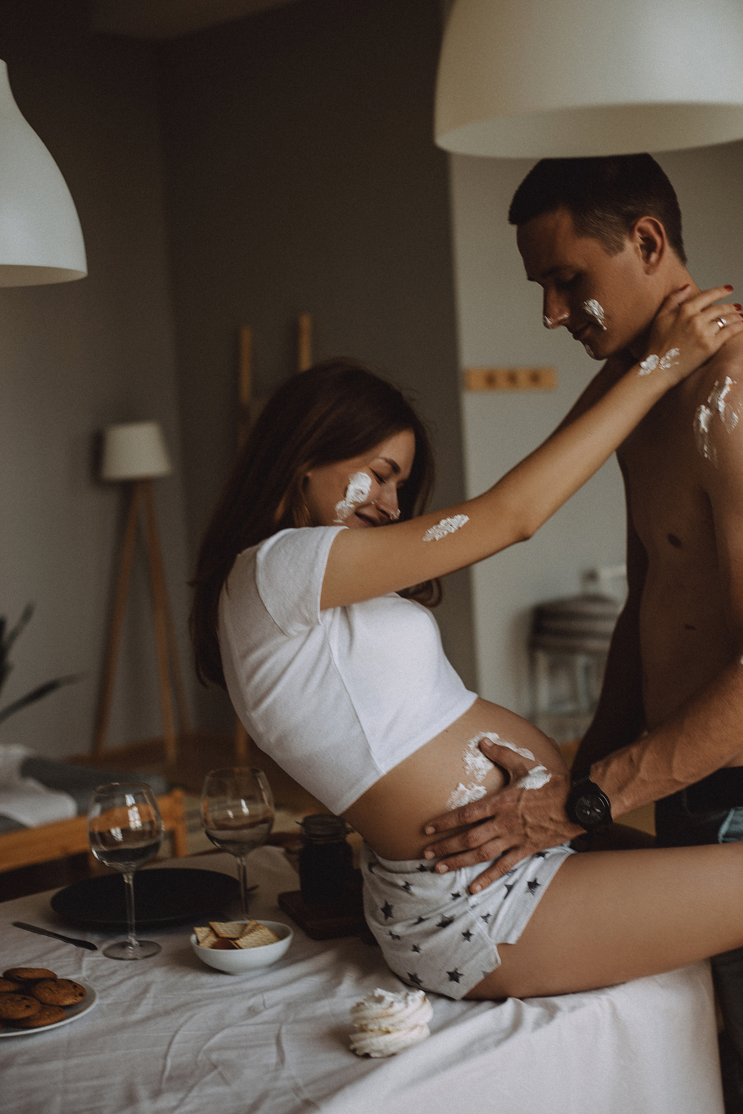 Беременность в студии Лофт Потолок. Фотограф в Краснодаре и Краснодарском крае