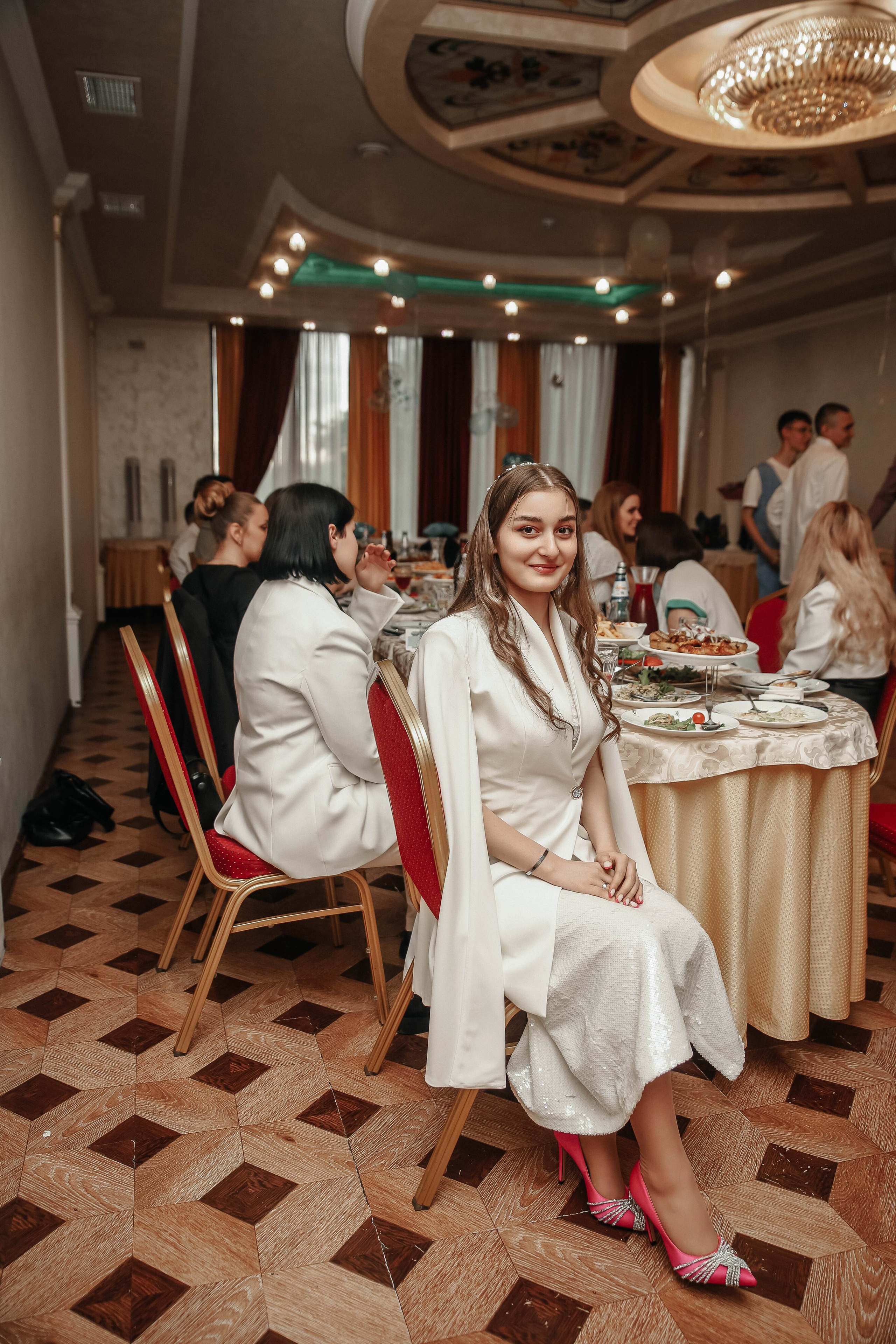 Фотосессия выпускного в Москве. Свадебный и семейный фотограф в Москве