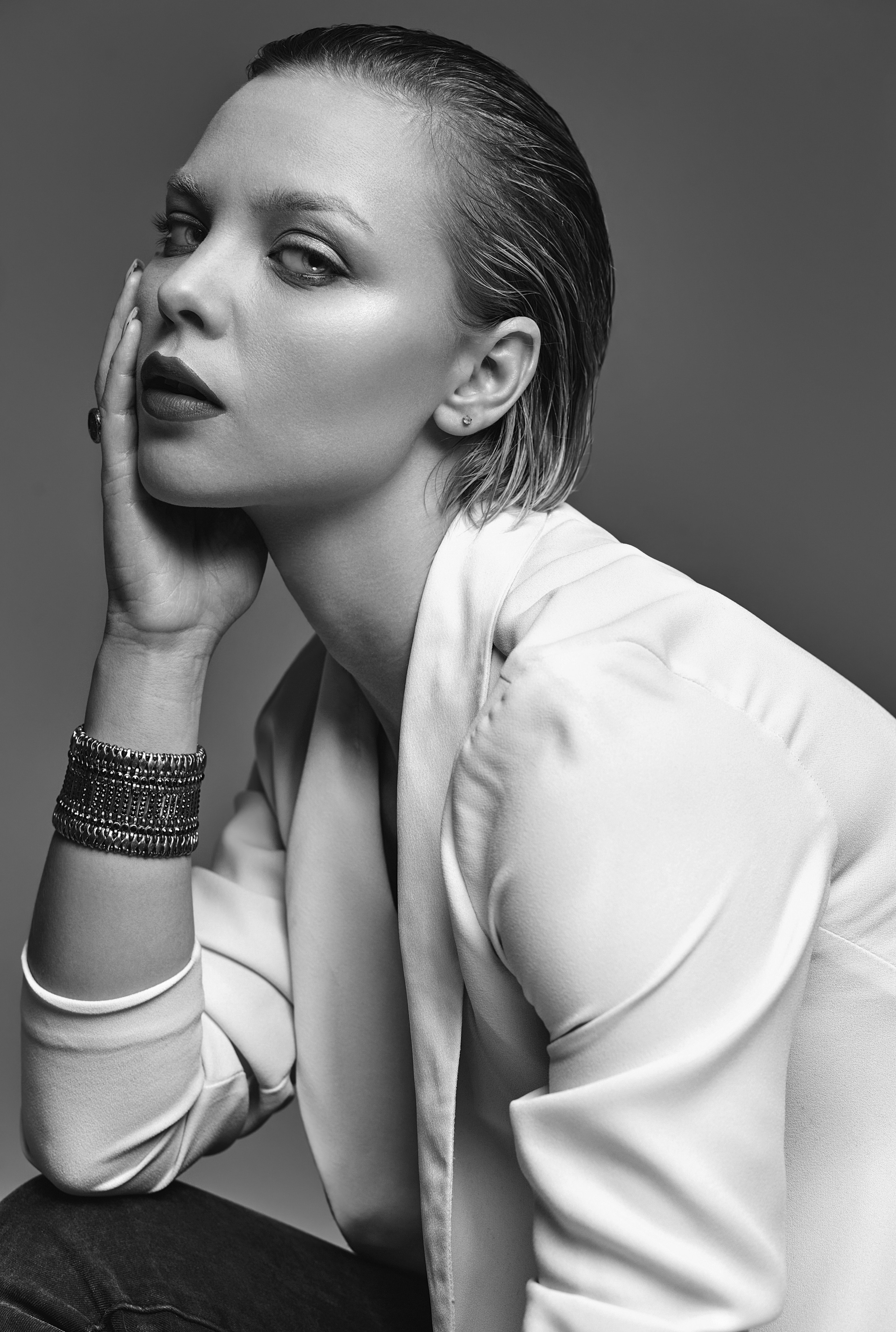 СЪËМКА ВИКТОРИИ В СТУДИИ В МОСКВЕ. Свадебный фотограф в Санкт-Петербурге Алиса Беликова